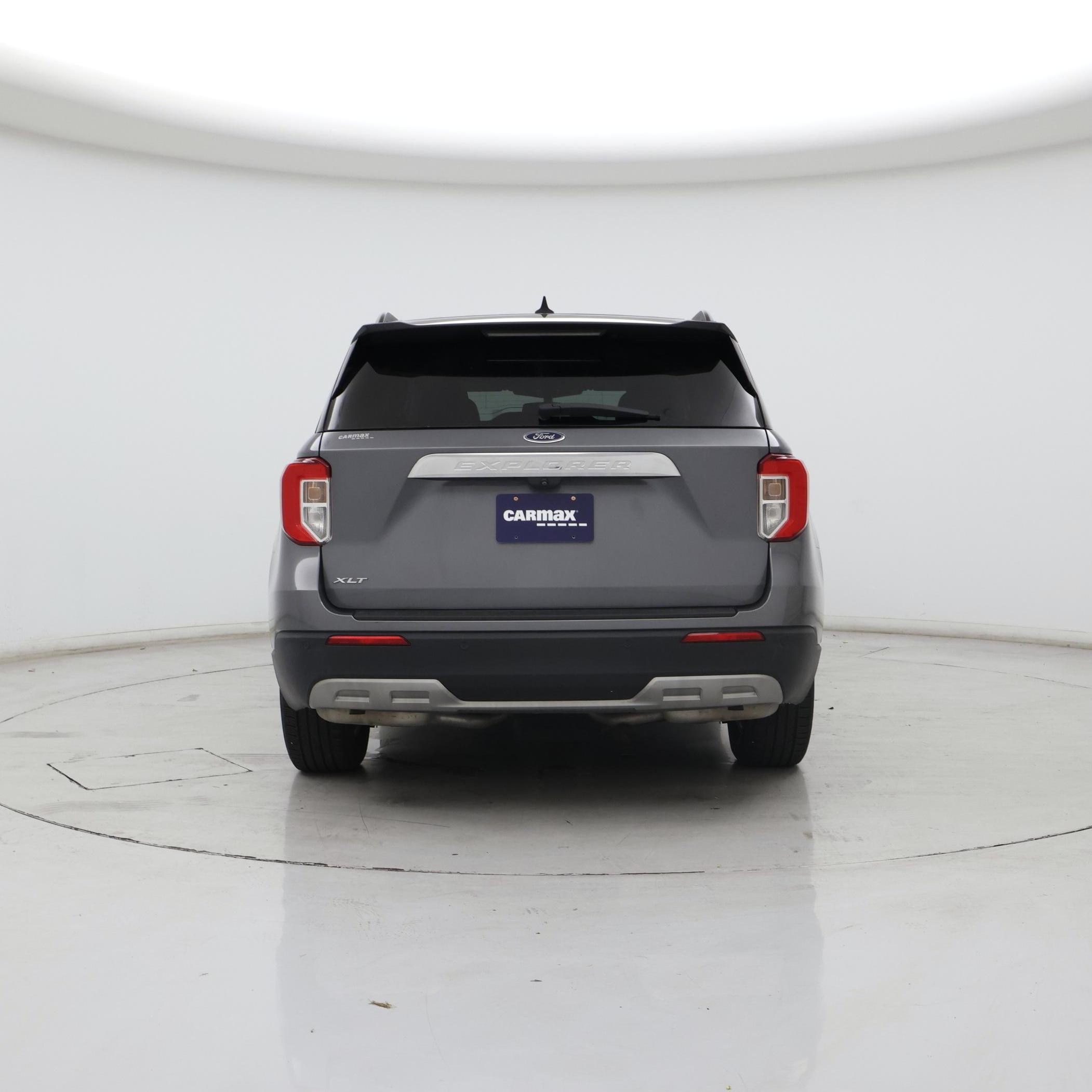Thumbnail: 2022 Ford Explorer - 6