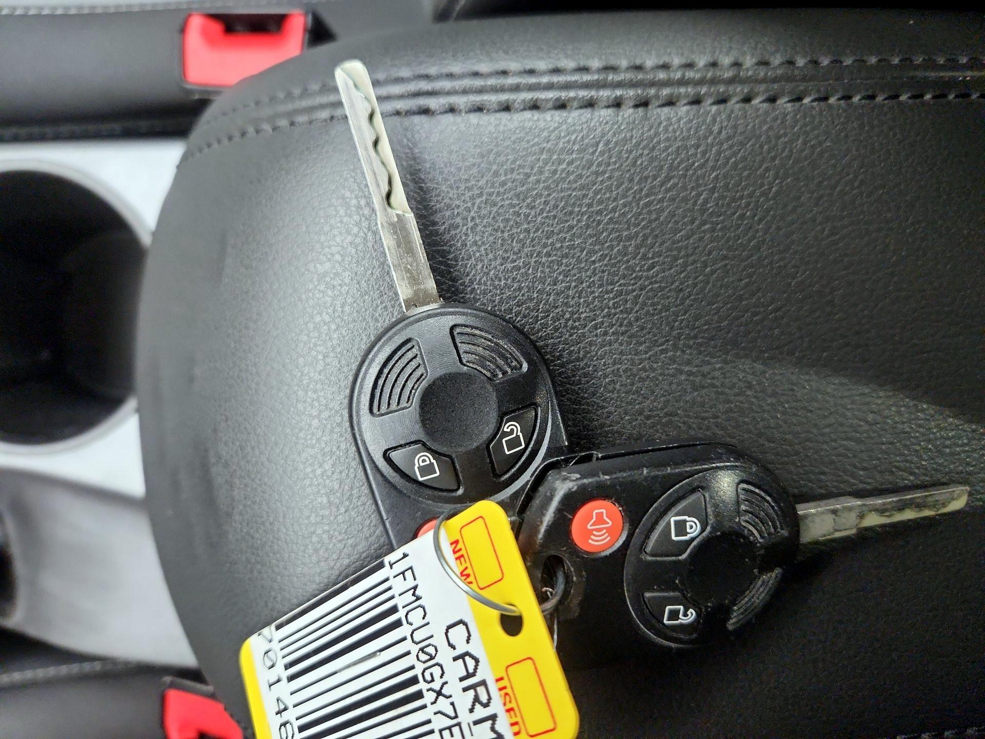 Thumbnail: 2014 Ford Escape - 20