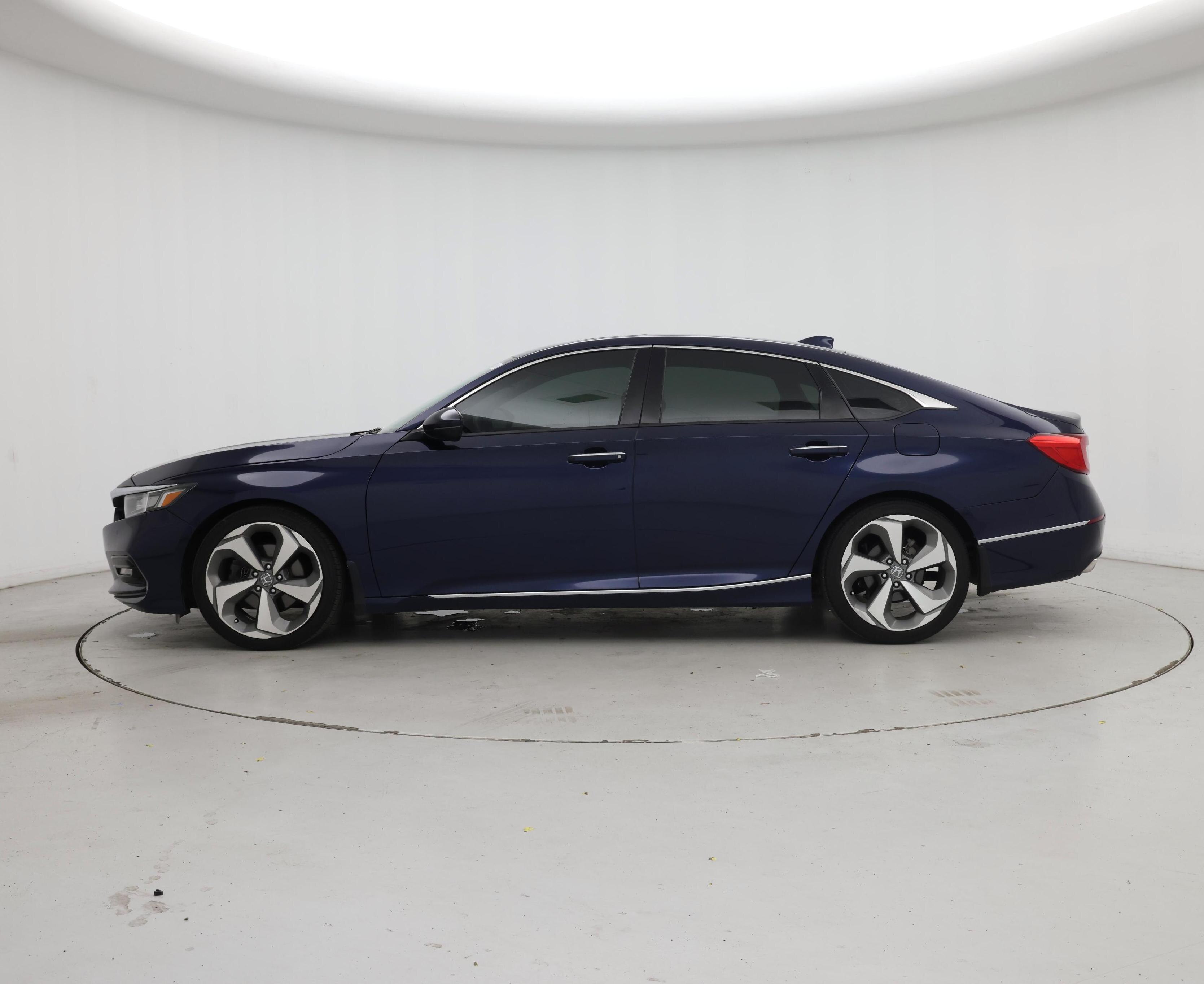 Thumbnail: 2019 Honda Accord - 3