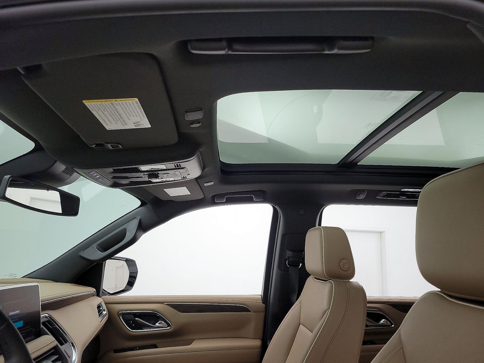 2024 Chevrolet Suburban Premier - Photo 20