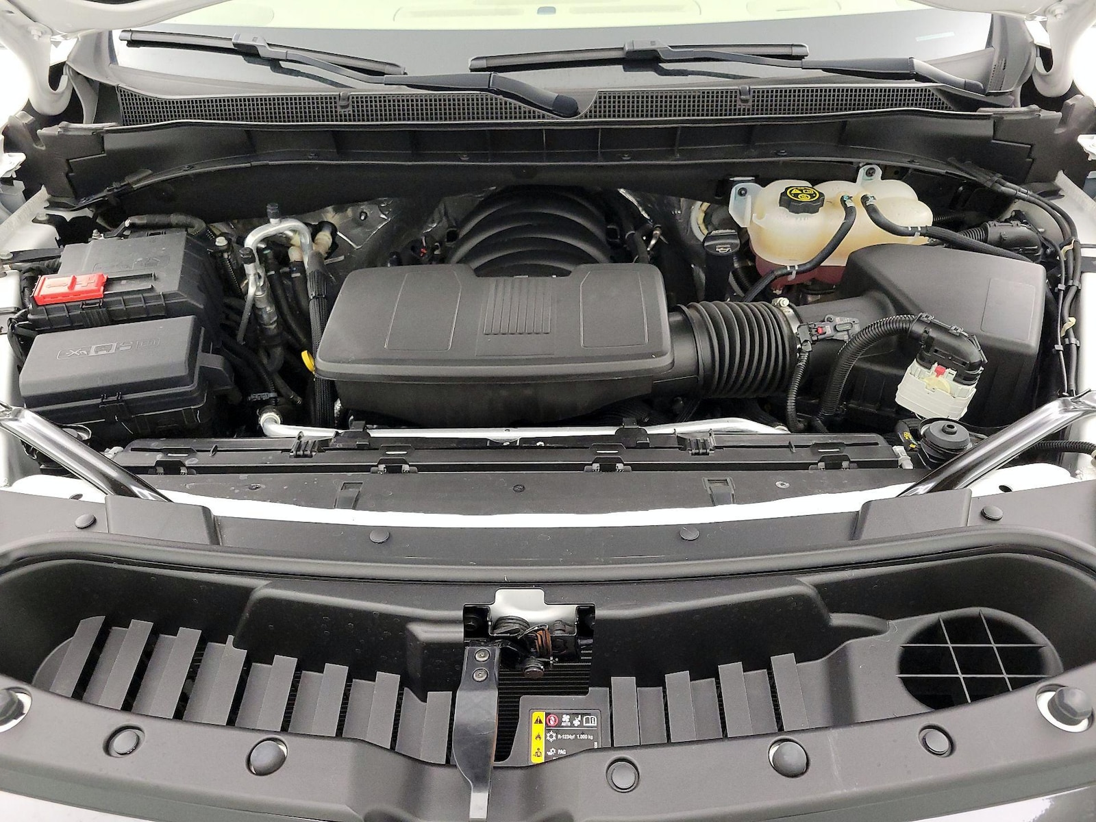 2024 Chevrolet Suburban Premier - Photo 23