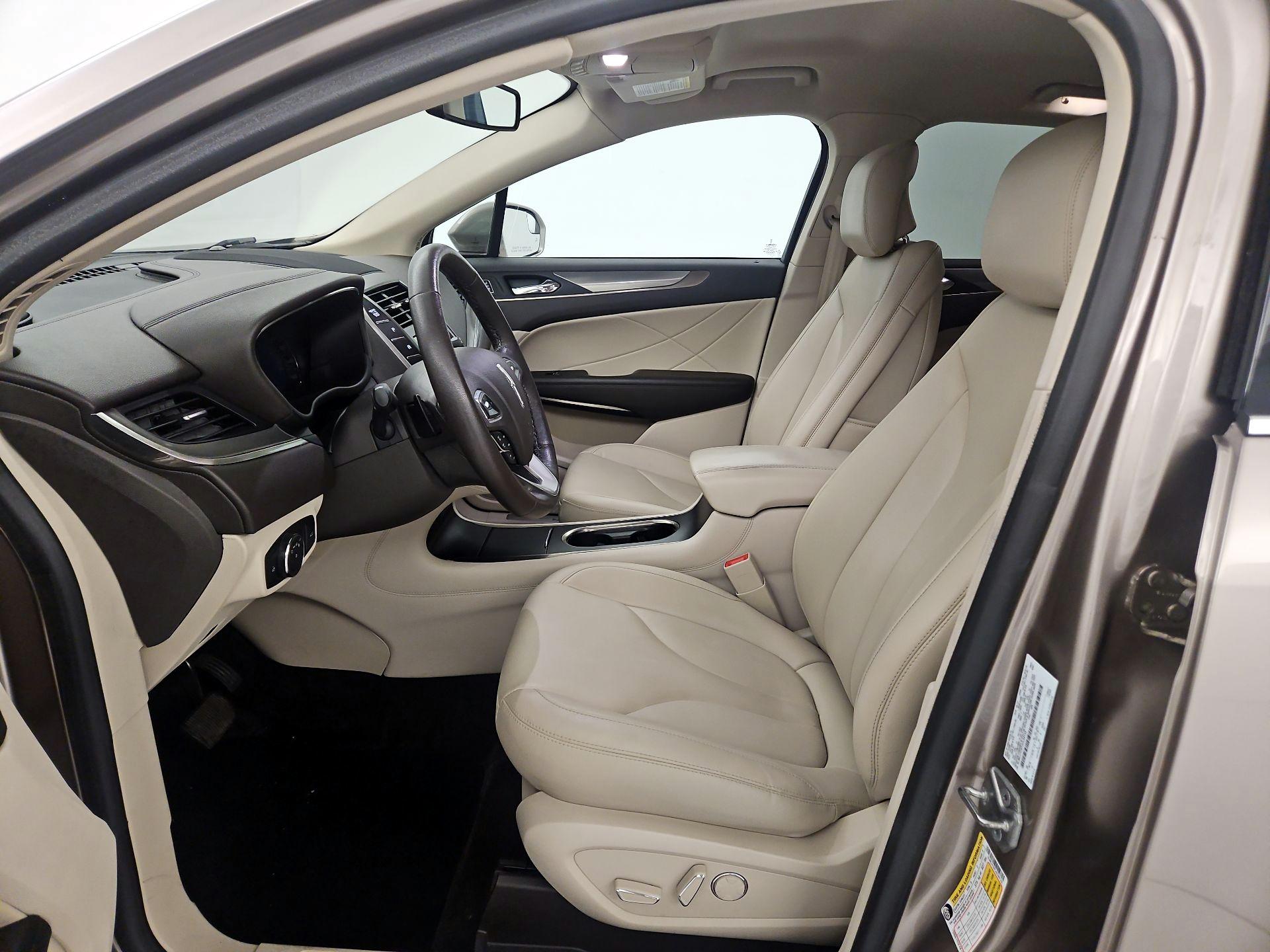 Thumbnail: 2018 Lincoln MKC - 9