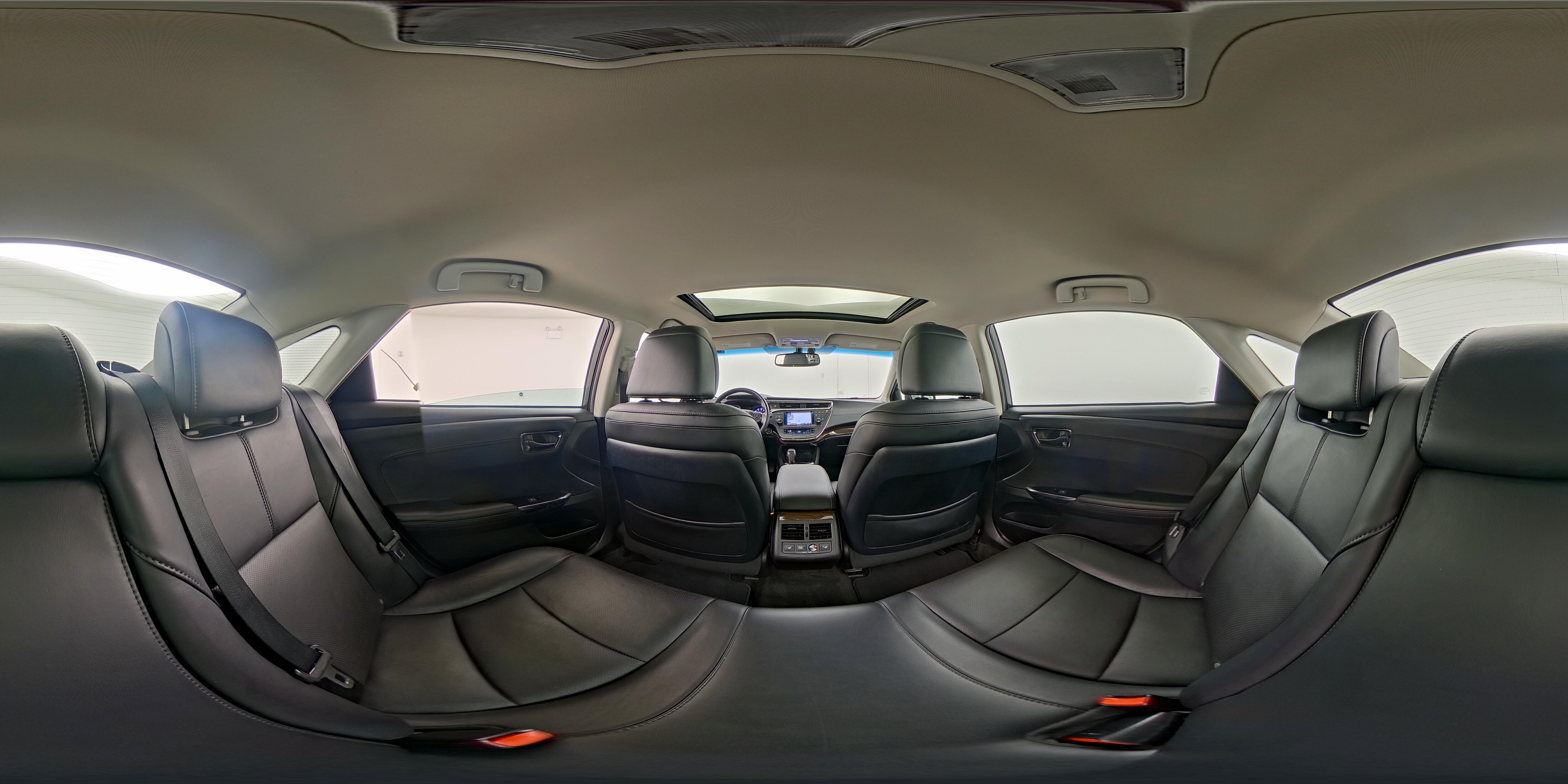 2014 Toyota Avalon Limited - Photo 25