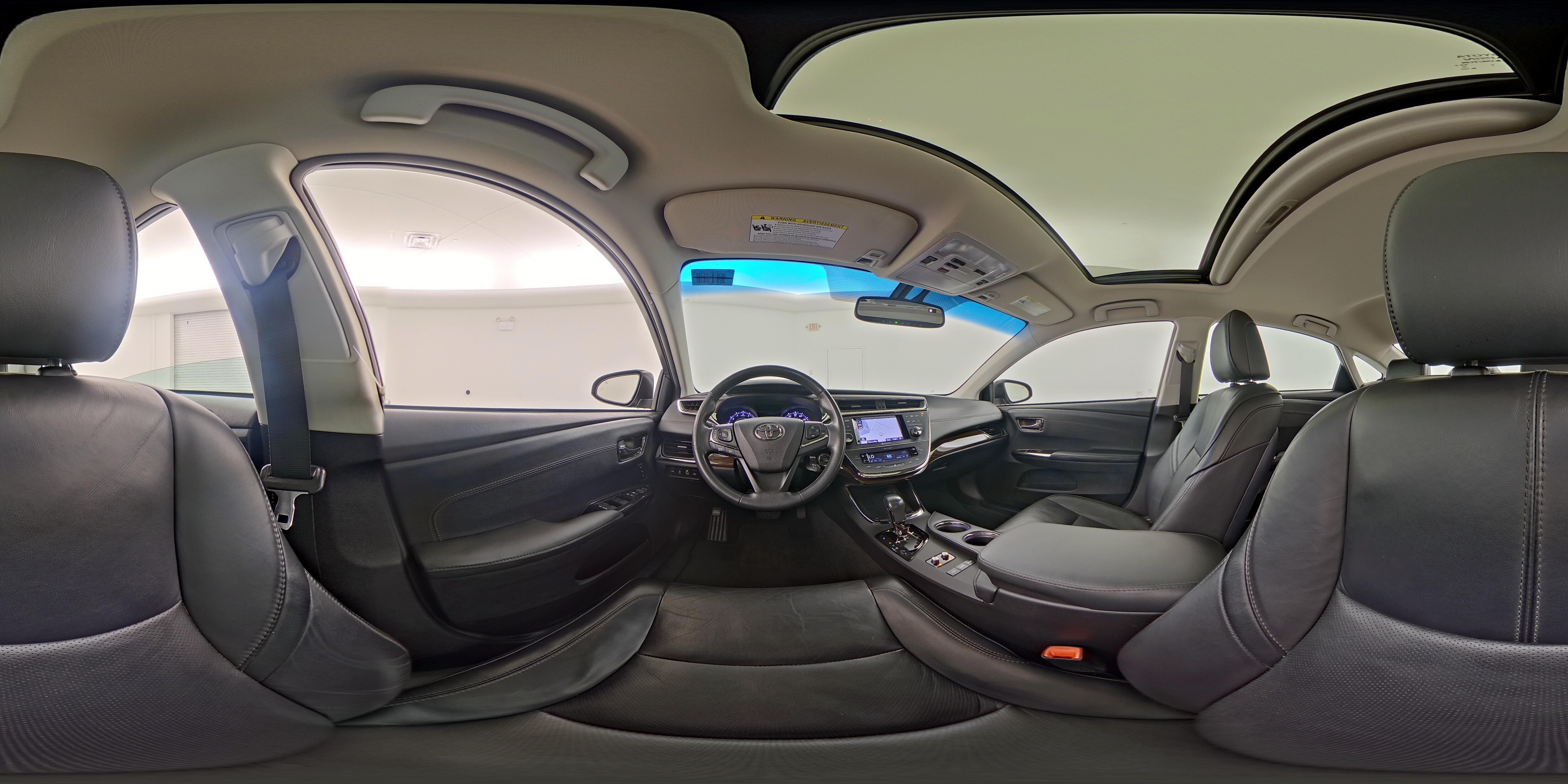 2014 Toyota Avalon Limited - Photo 26