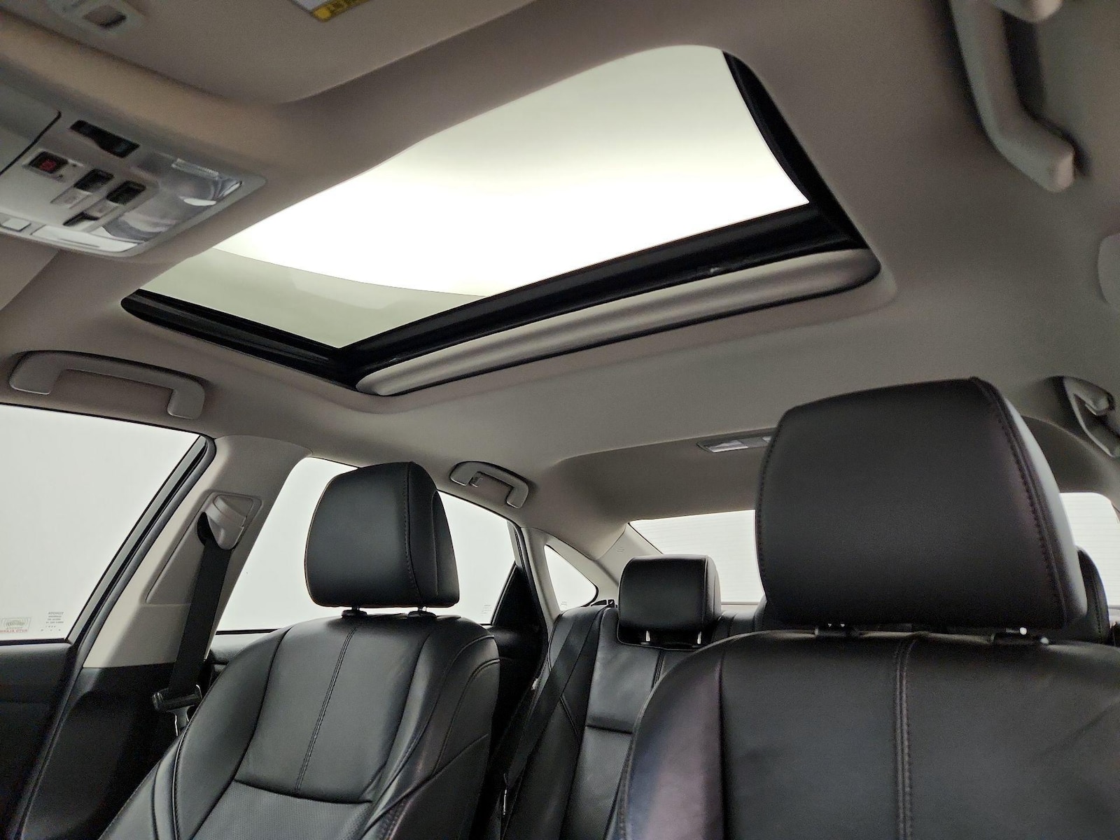 2014 Toyota Avalon Limited - Photo 19