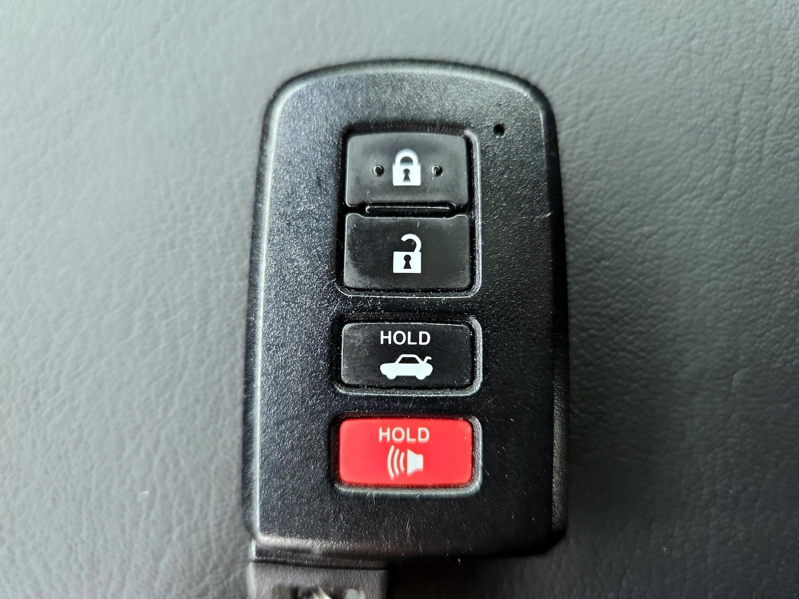 2014 Toyota Avalon Limited - Photo 23