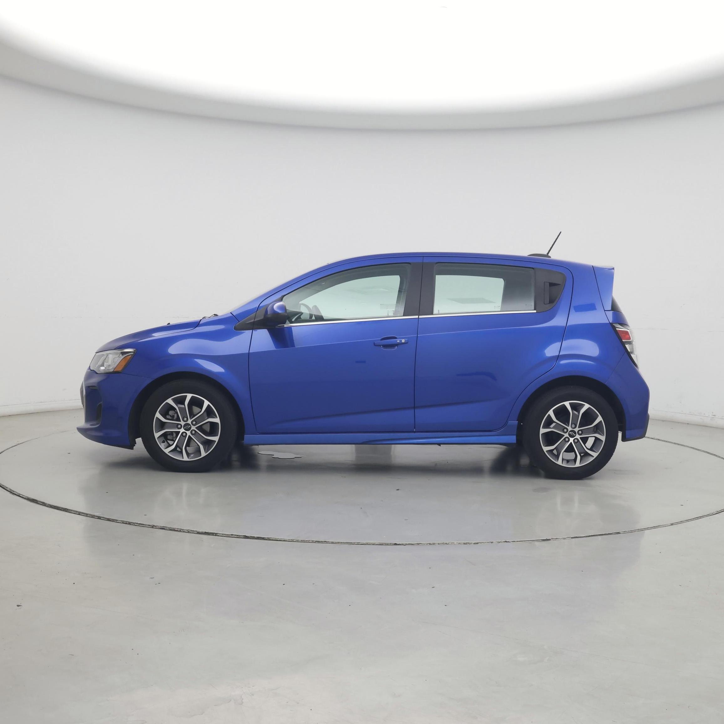 Thumbnail: 2020 Chevrolet Sonic - 3