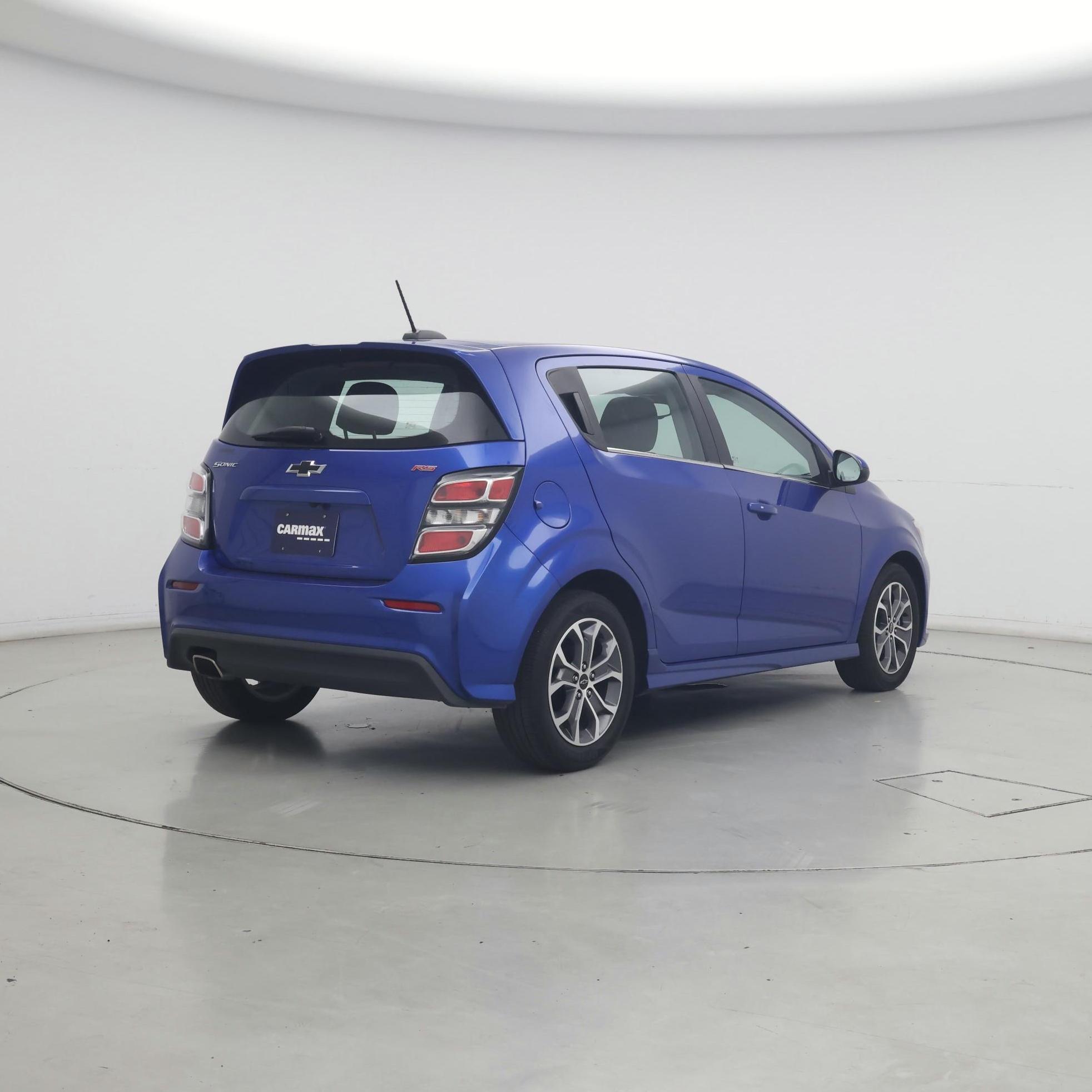 Thumbnail: 2020 Chevrolet Sonic - 8