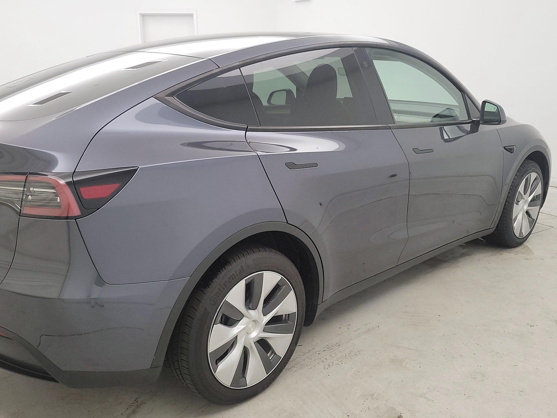 Thumbnail: 2023 Tesla Model Y - 5