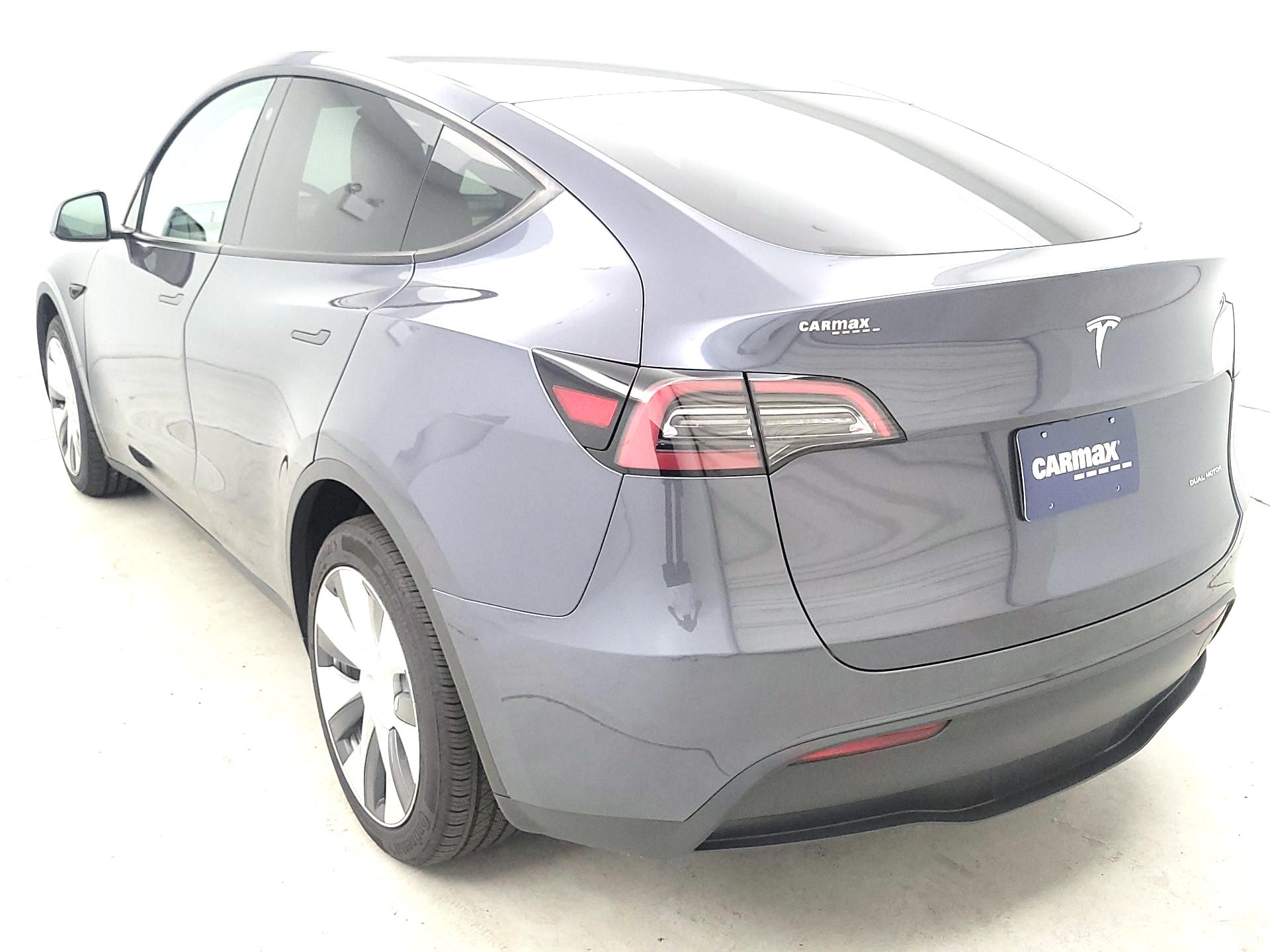 Thumbnail: 2023 Tesla Model Y - 7
