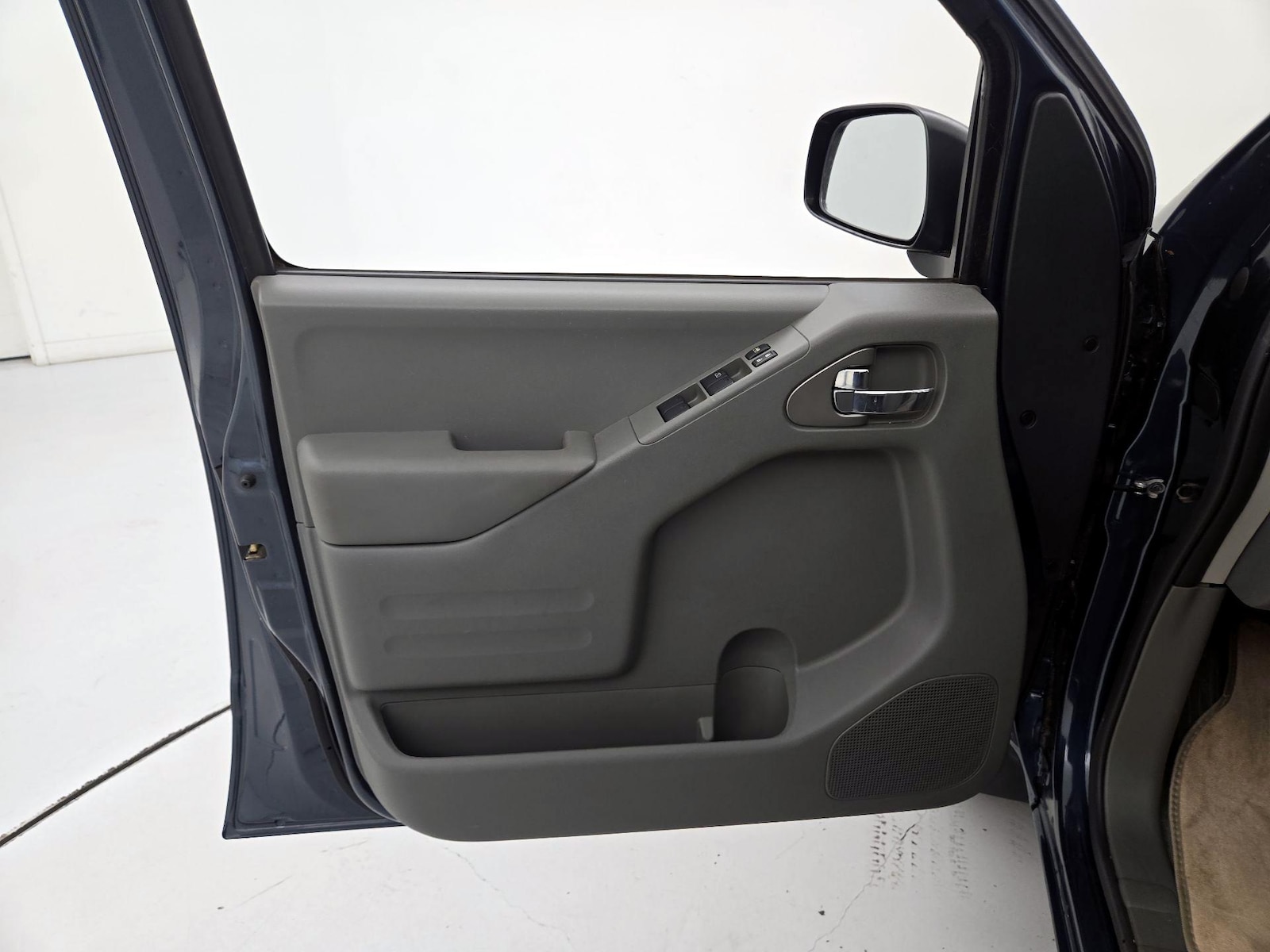 2018 Nissan Frontier SV - Photo 13