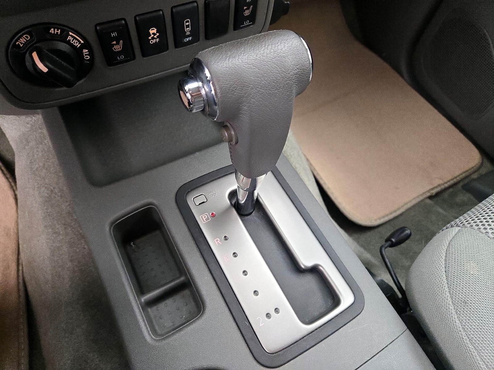 2018 Nissan Frontier SV - Photo 18
