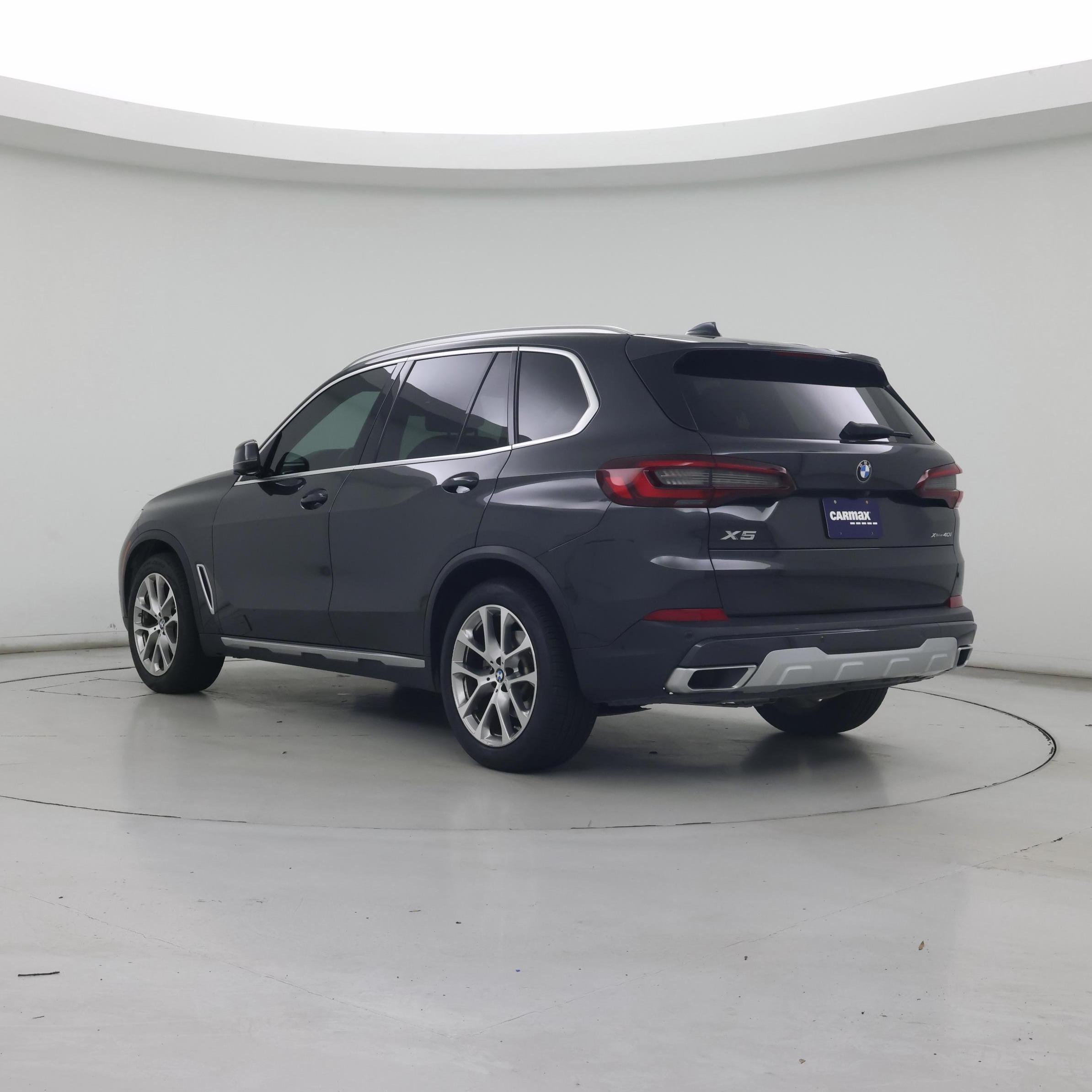 Thumbnail: 2022 BMW X5 - 2