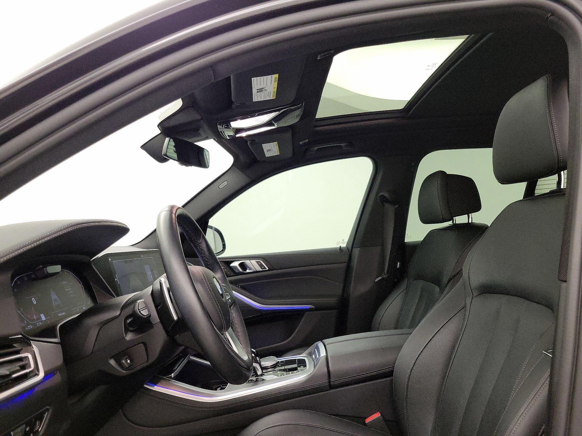 Thumbnail: 2022 BMW X5 - 19