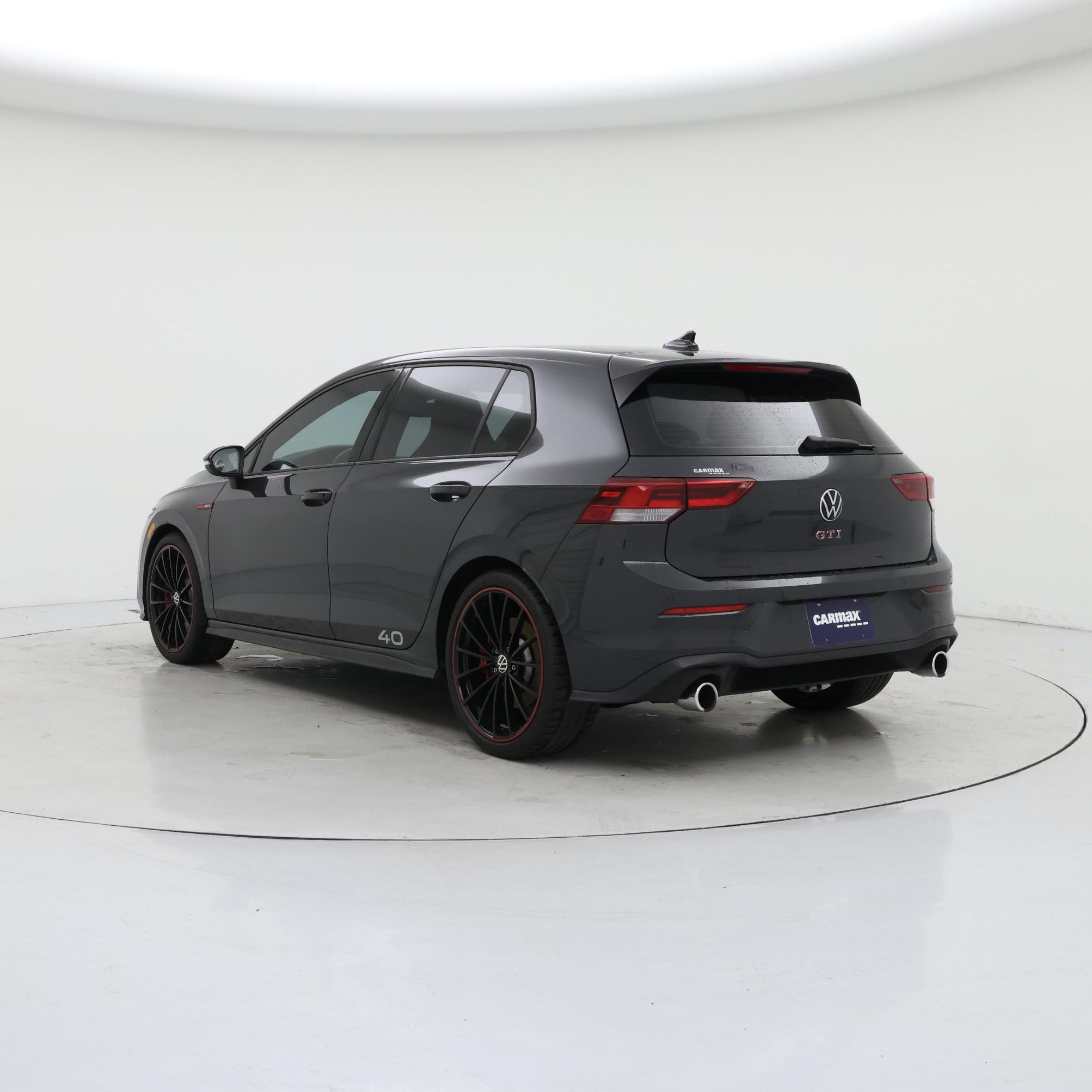 Thumbnail: 2023 Volkswagen Golf - 2