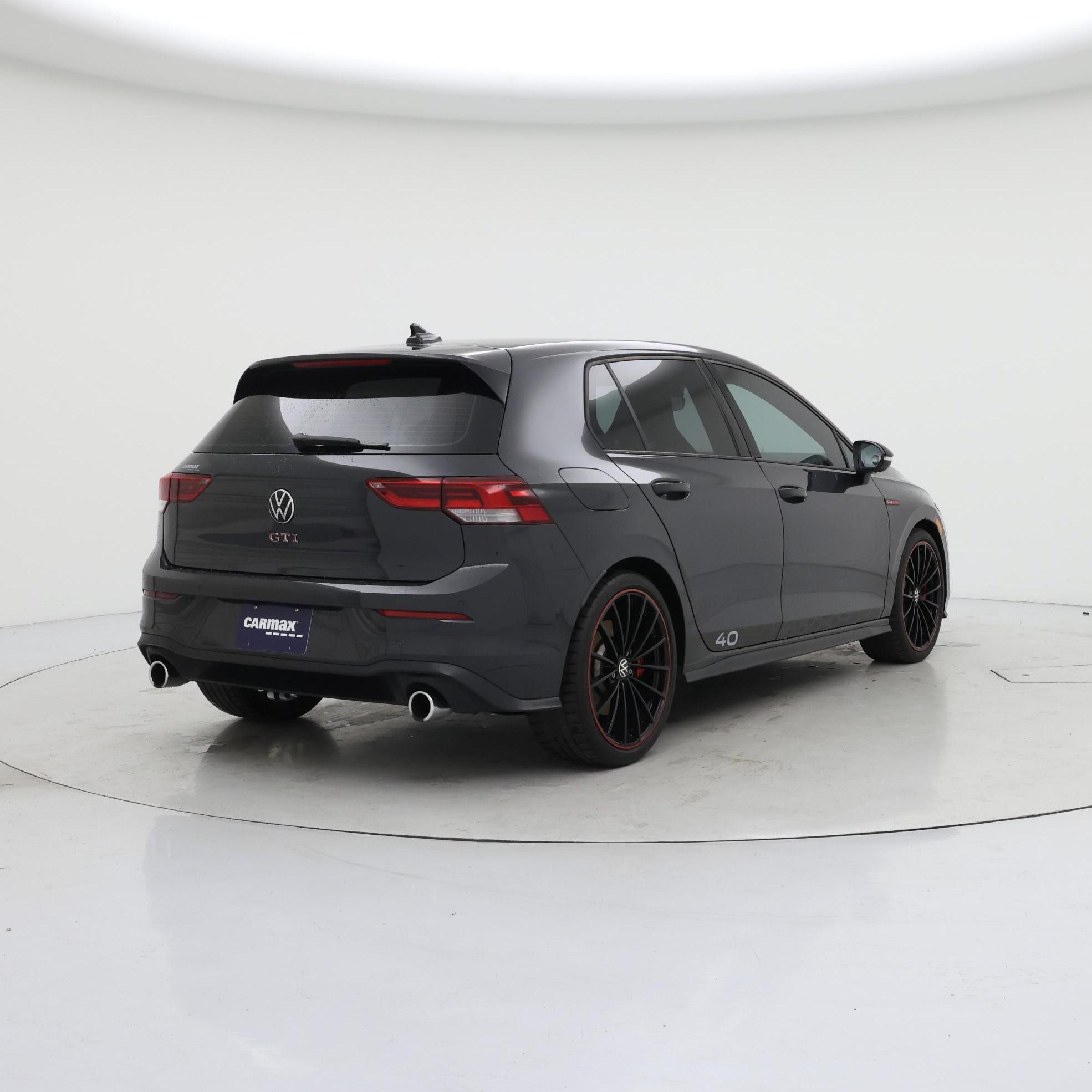 Thumbnail: 2023 Volkswagen Golf - 8