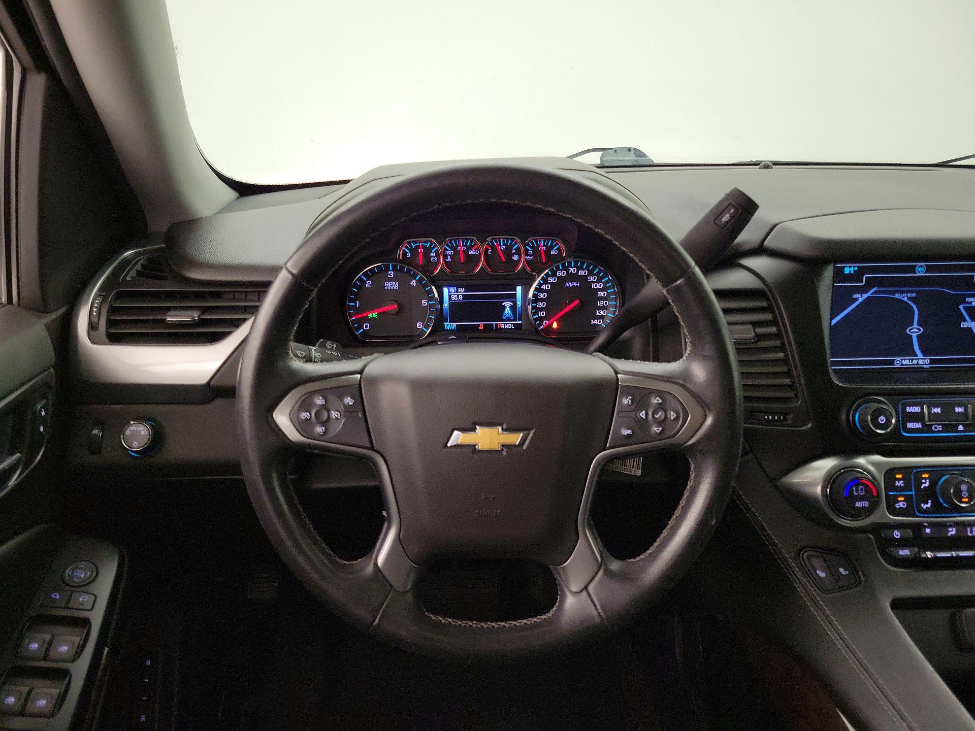 Thumbnail: 2020 Chevrolet Suburban - 10