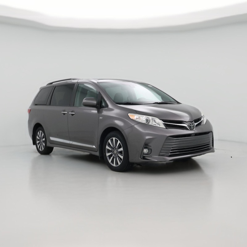 2020 Toyota Sienna XLE