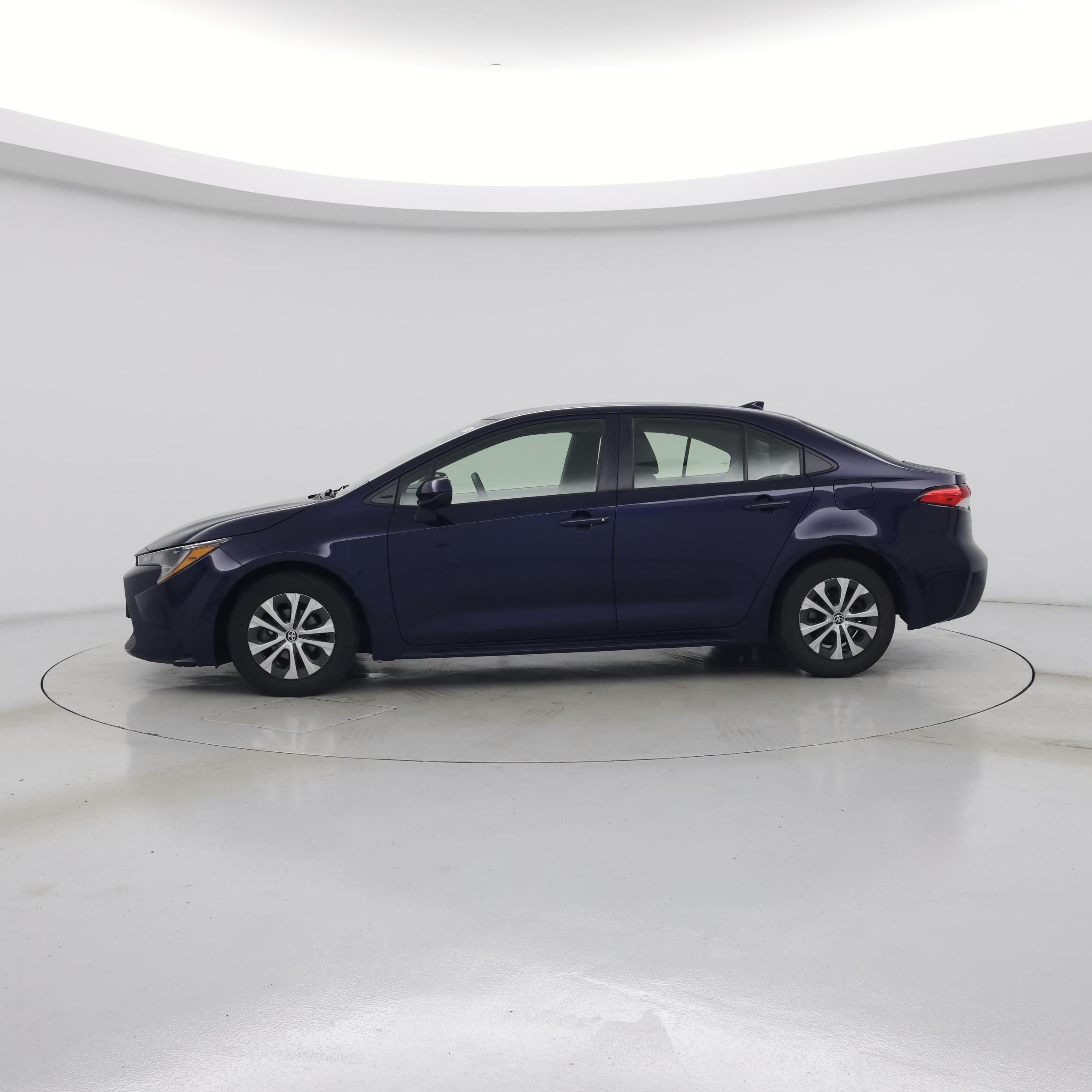 Thumbnail: 2022 Toyota Corolla - 3