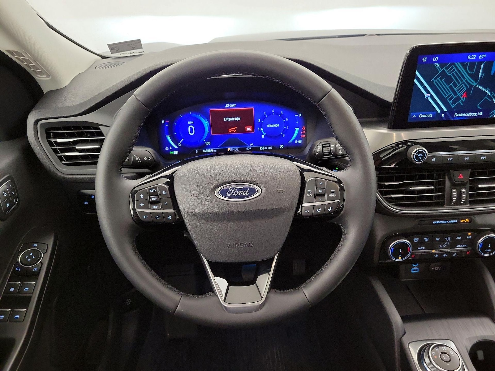 2022 Ford Escape Titanium - Photo 11