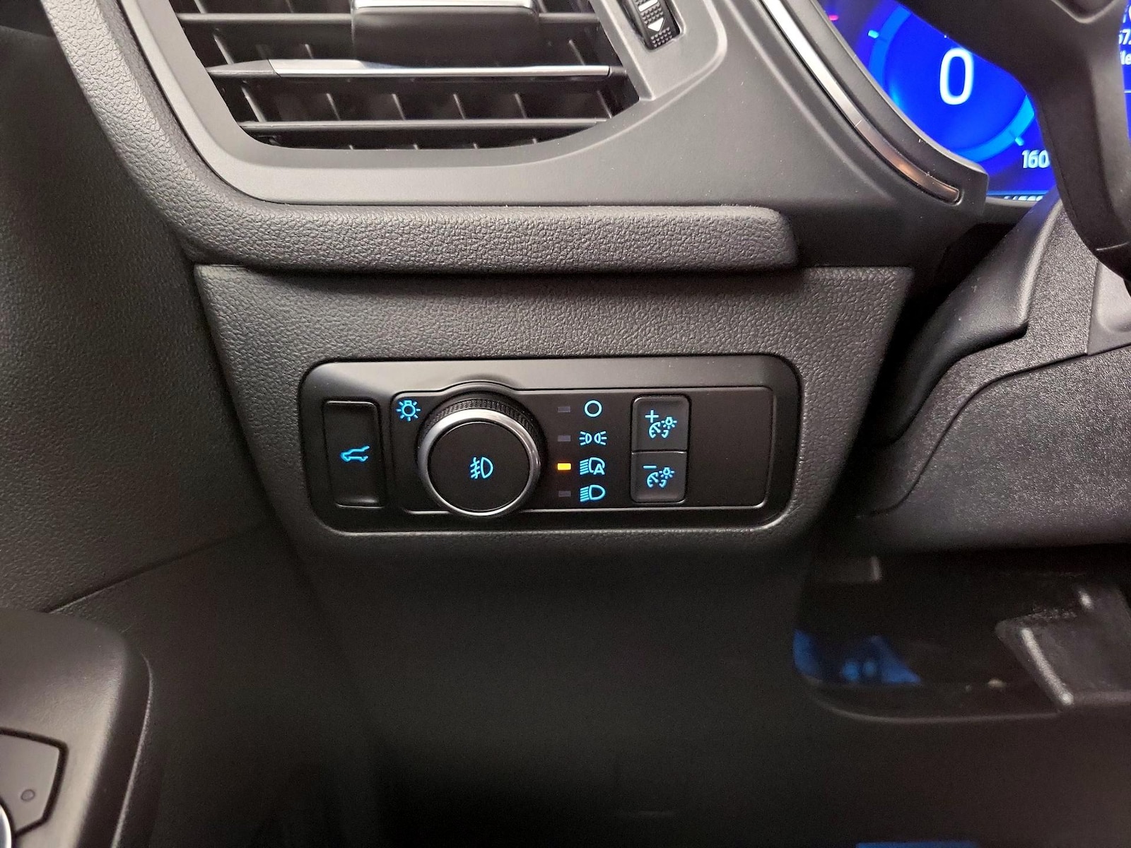 2022 Ford Escape Titanium - Photo 14