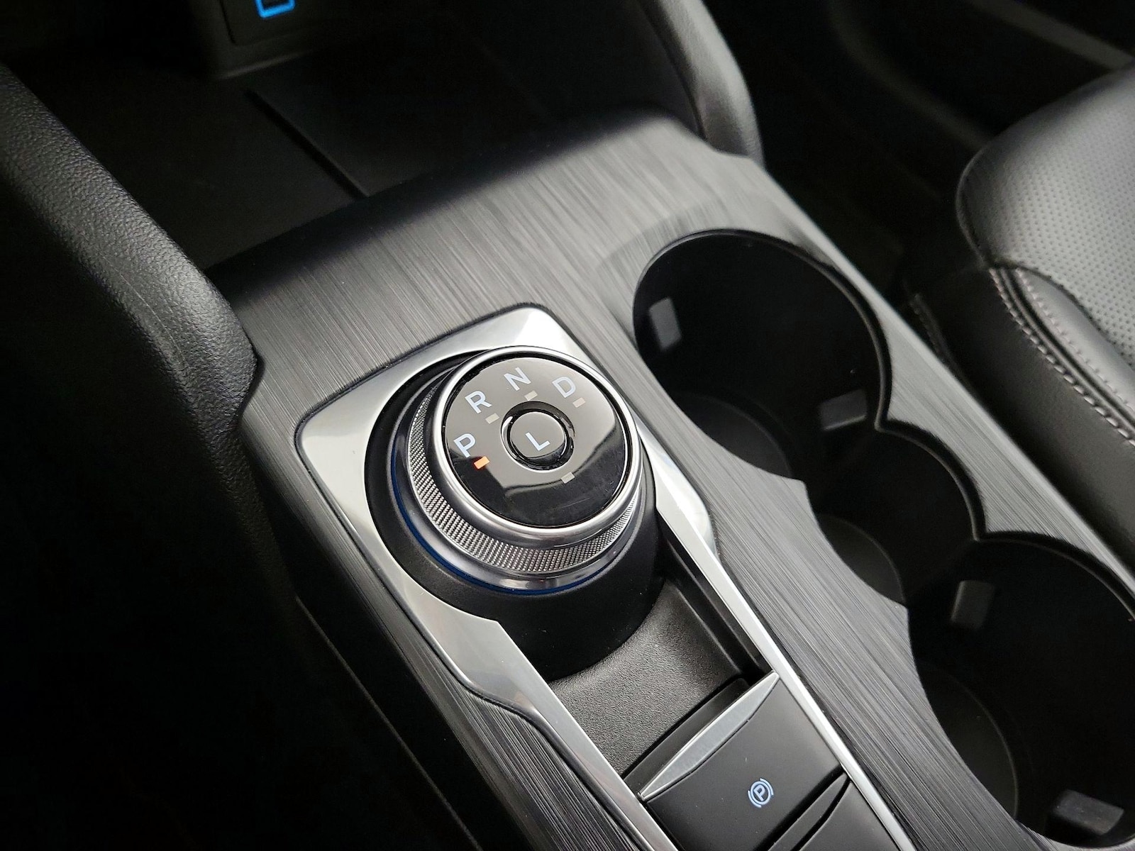 2022 Ford Escape Titanium - Photo 19