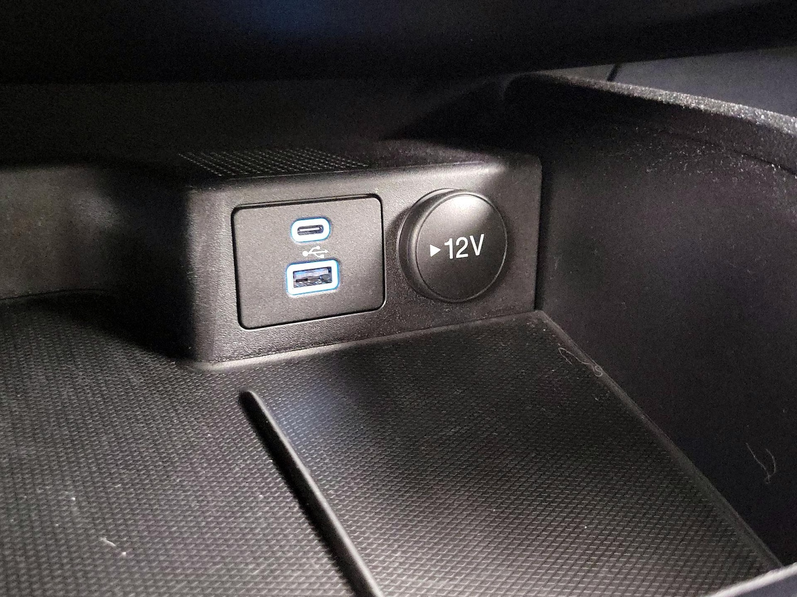 2022 Ford Escape Titanium - Photo 20