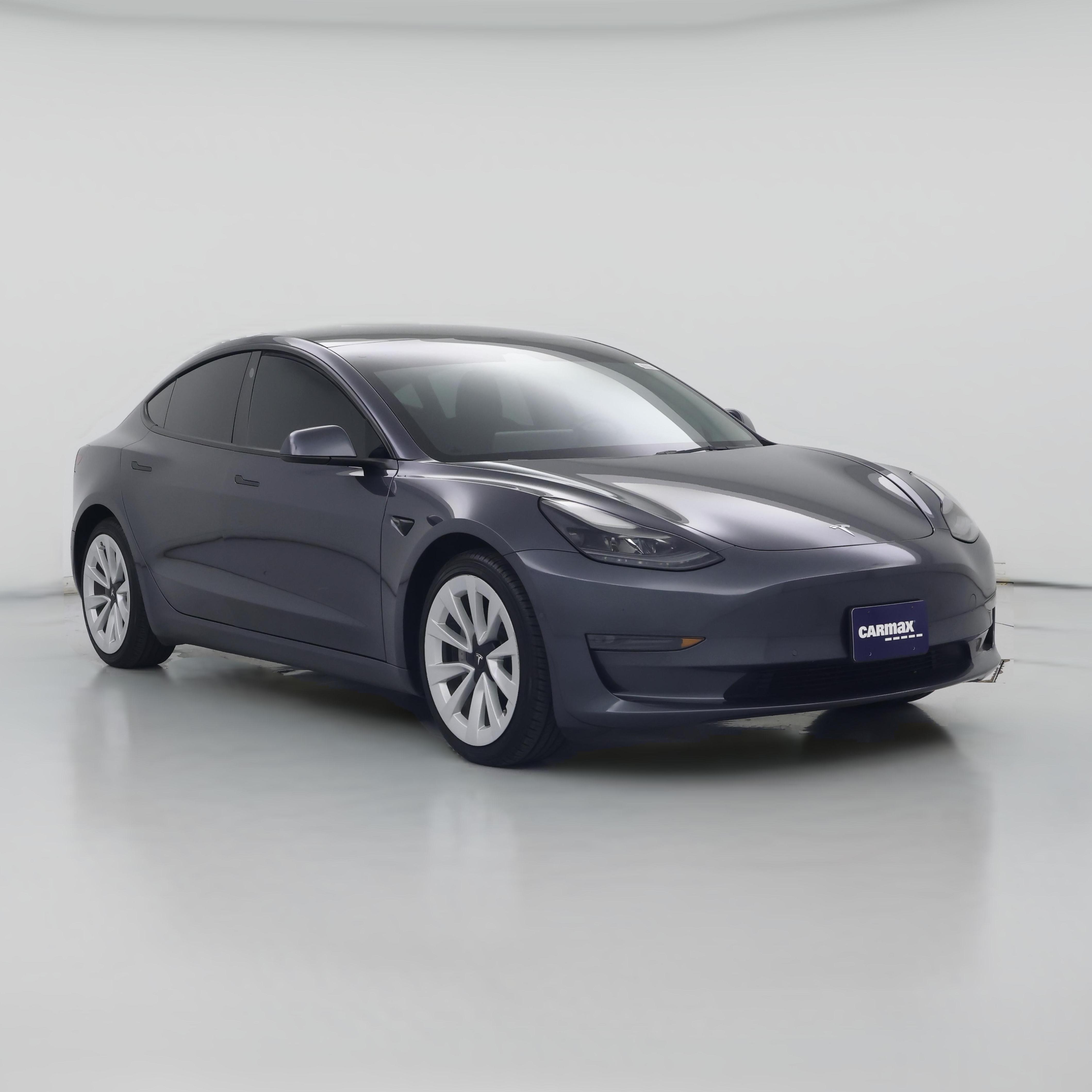 Thumbnail: 2022 Tesla Model 3 - 1