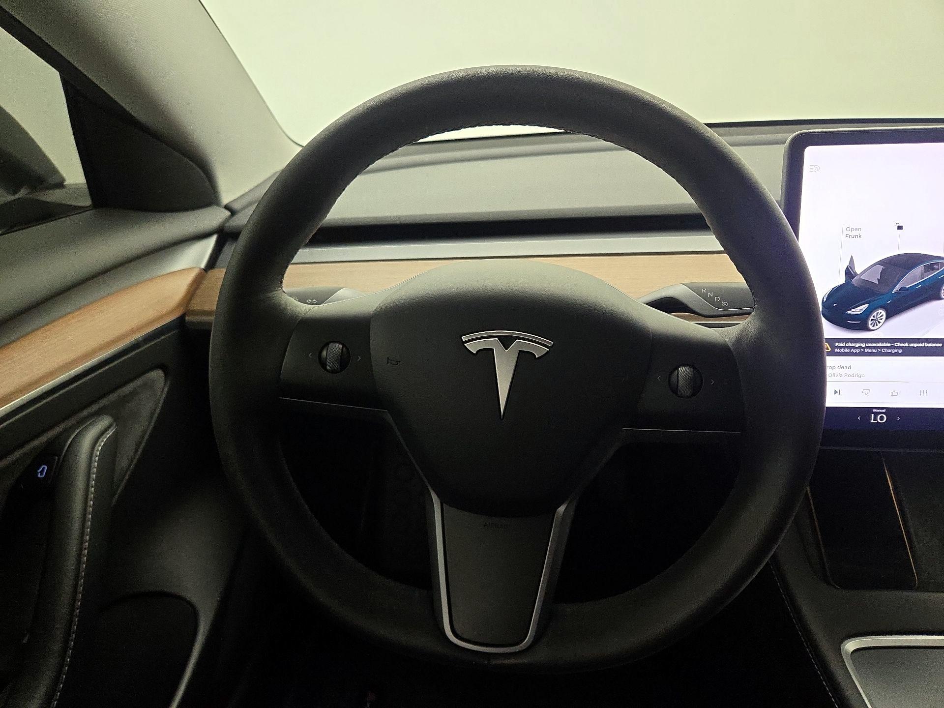 Thumbnail: 2022 Tesla Model 3 - 10