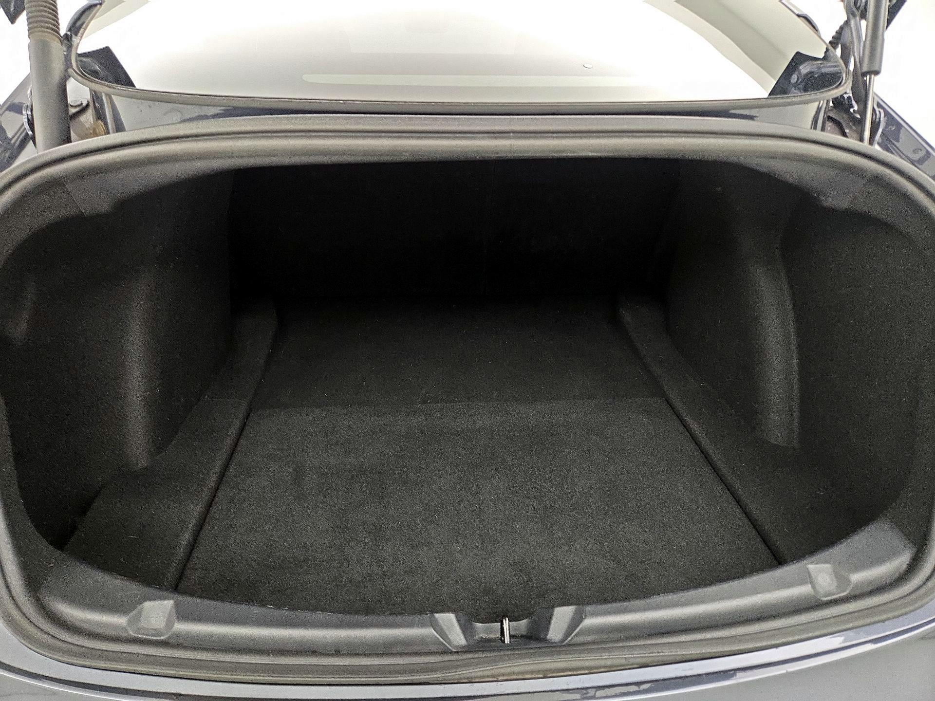 Thumbnail: 2022 Tesla Model 3 - 19