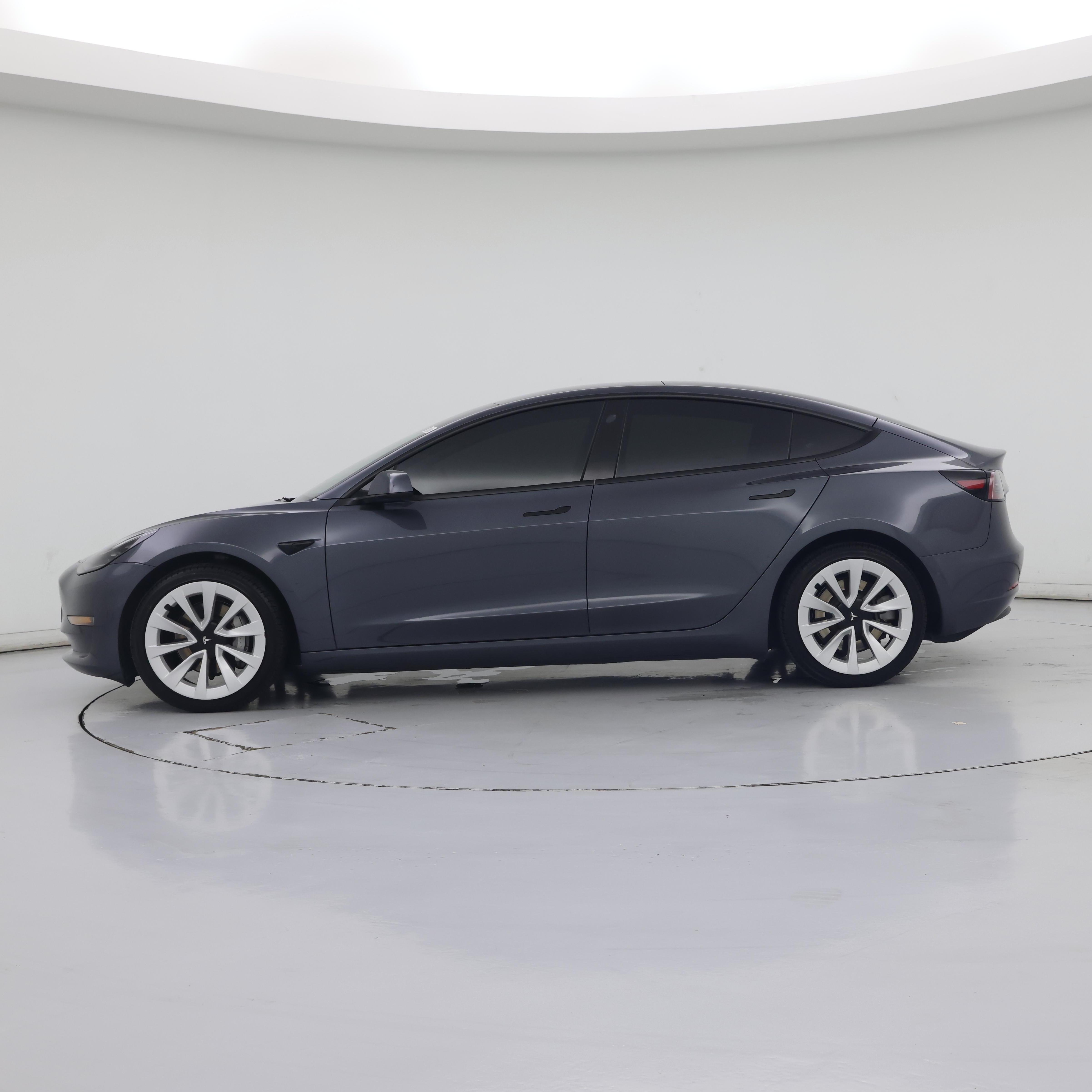 Thumbnail: 2022 Tesla Model 3 - 3