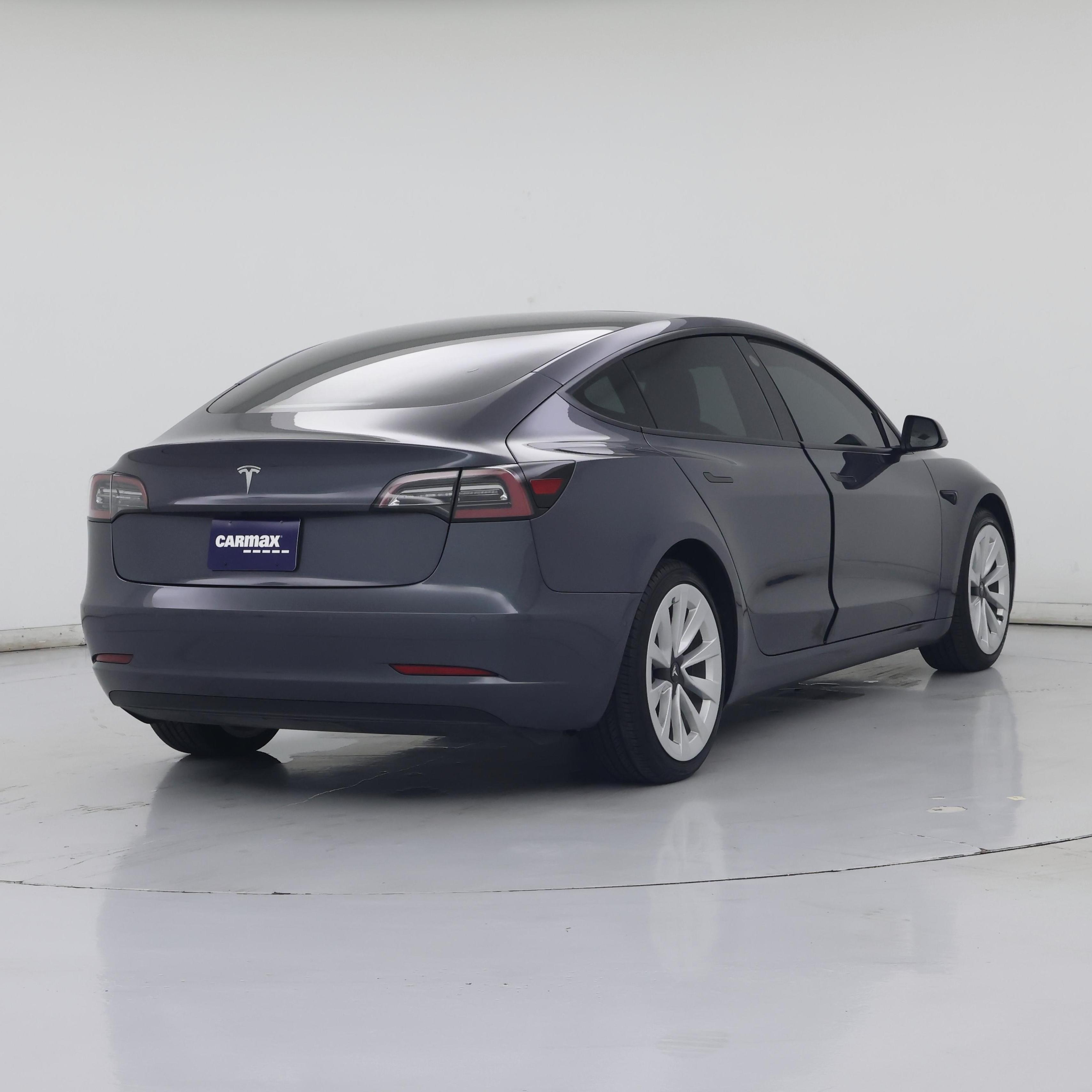 Thumbnail: 2022 Tesla Model 3 - 8