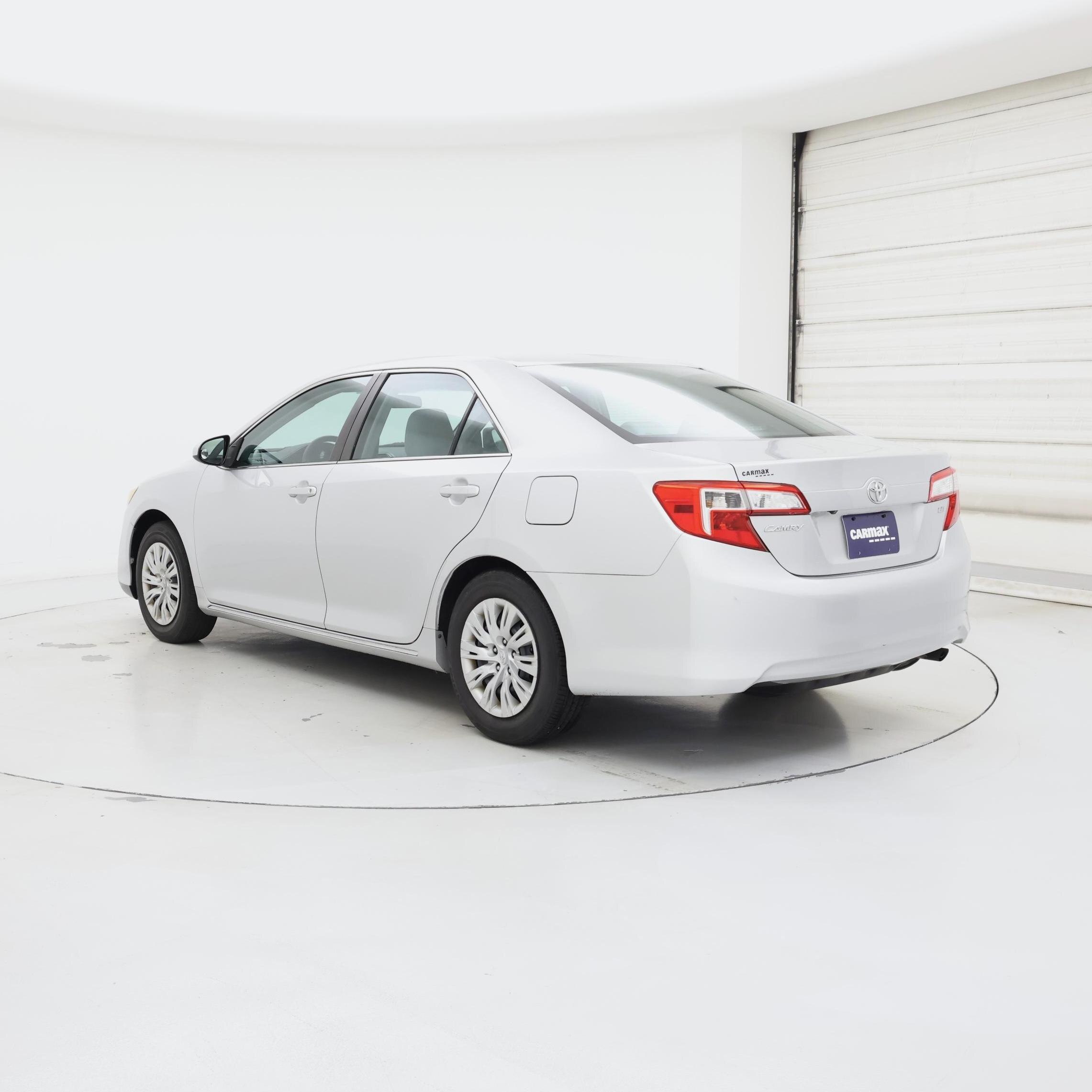 Thumbnail: 2014 Toyota Camry - 2