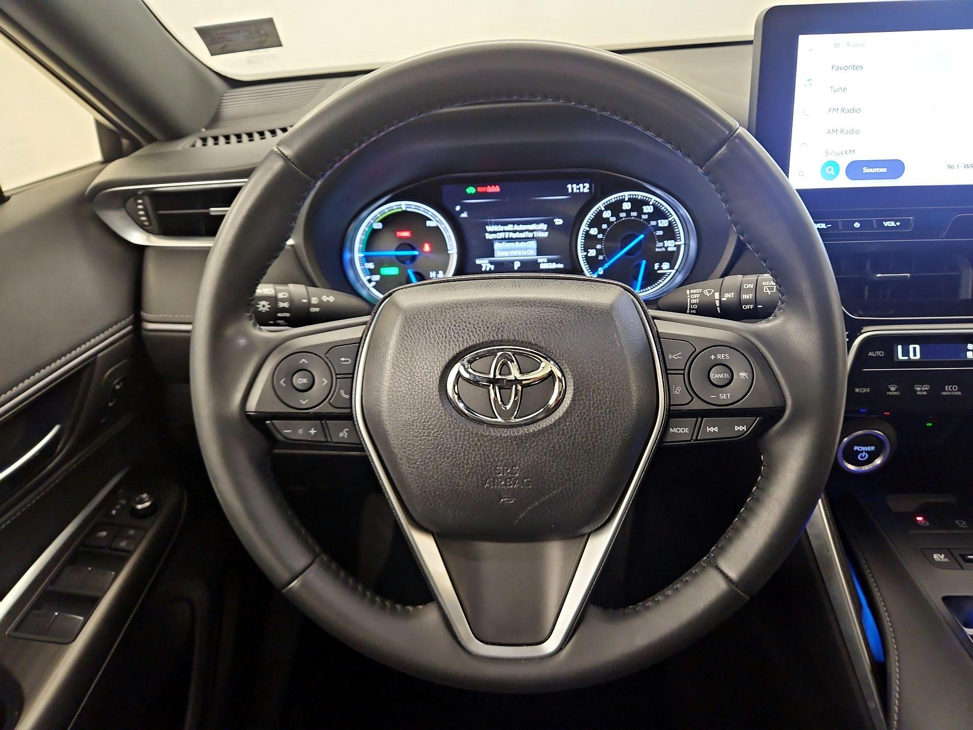 Thumbnail: 2023 Toyota Venza - 10
