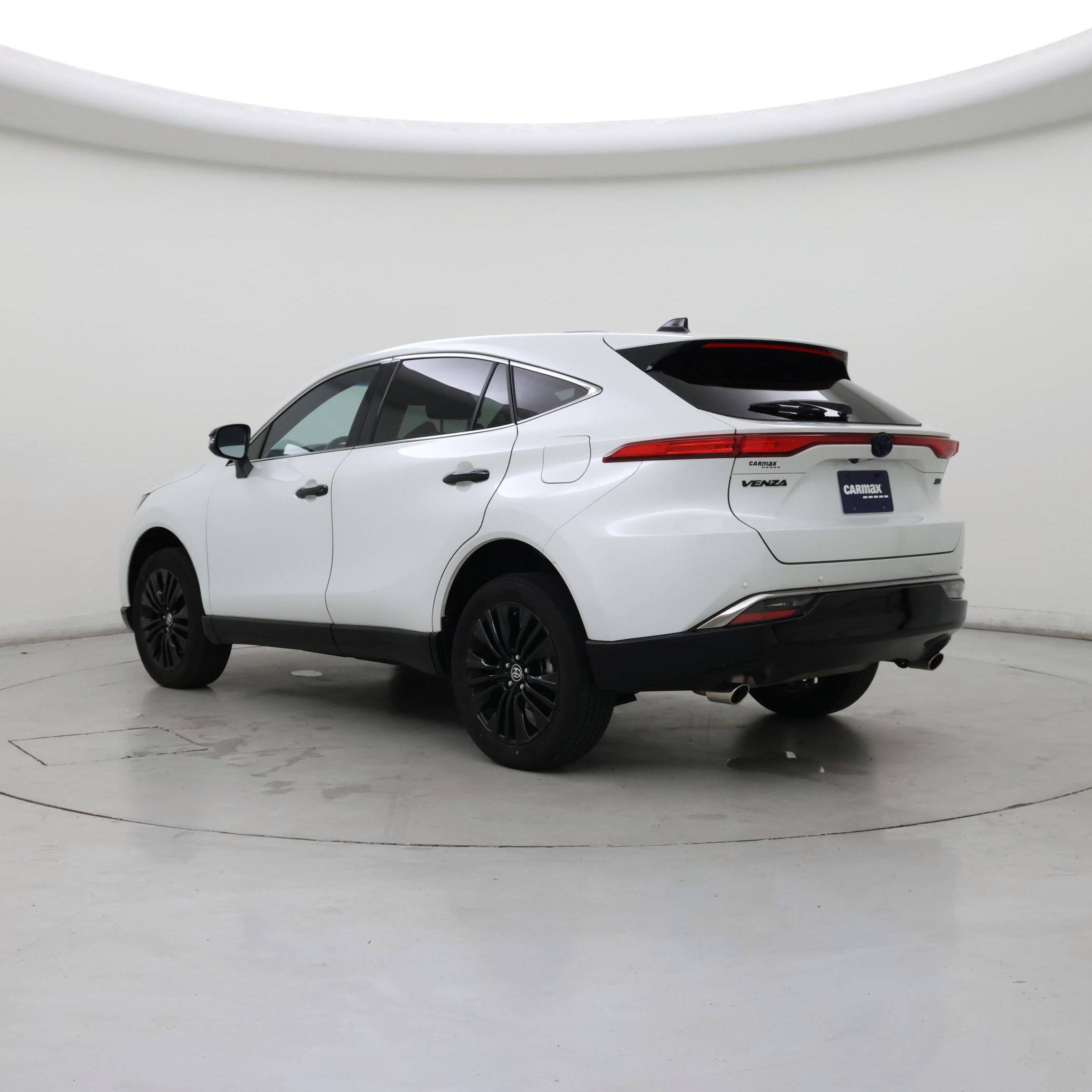 Thumbnail: 2023 Toyota Venza - 2