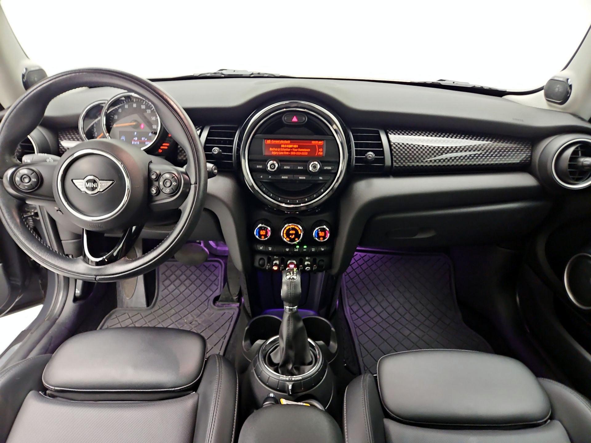 Thumbnail: 2015 MINI Cooper Hardtop - 9