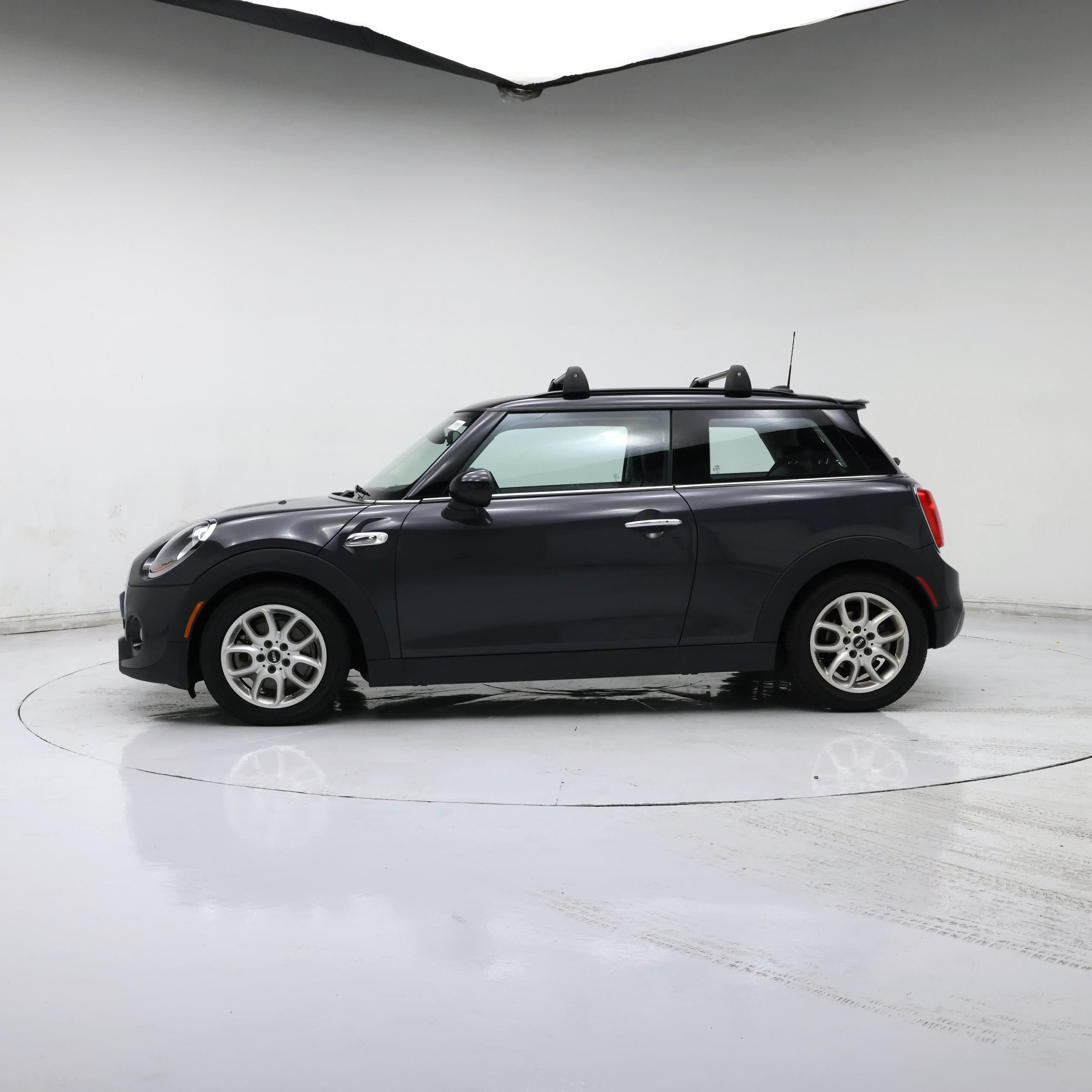 Thumbnail: 2015 MINI Cooper Hardtop - 3