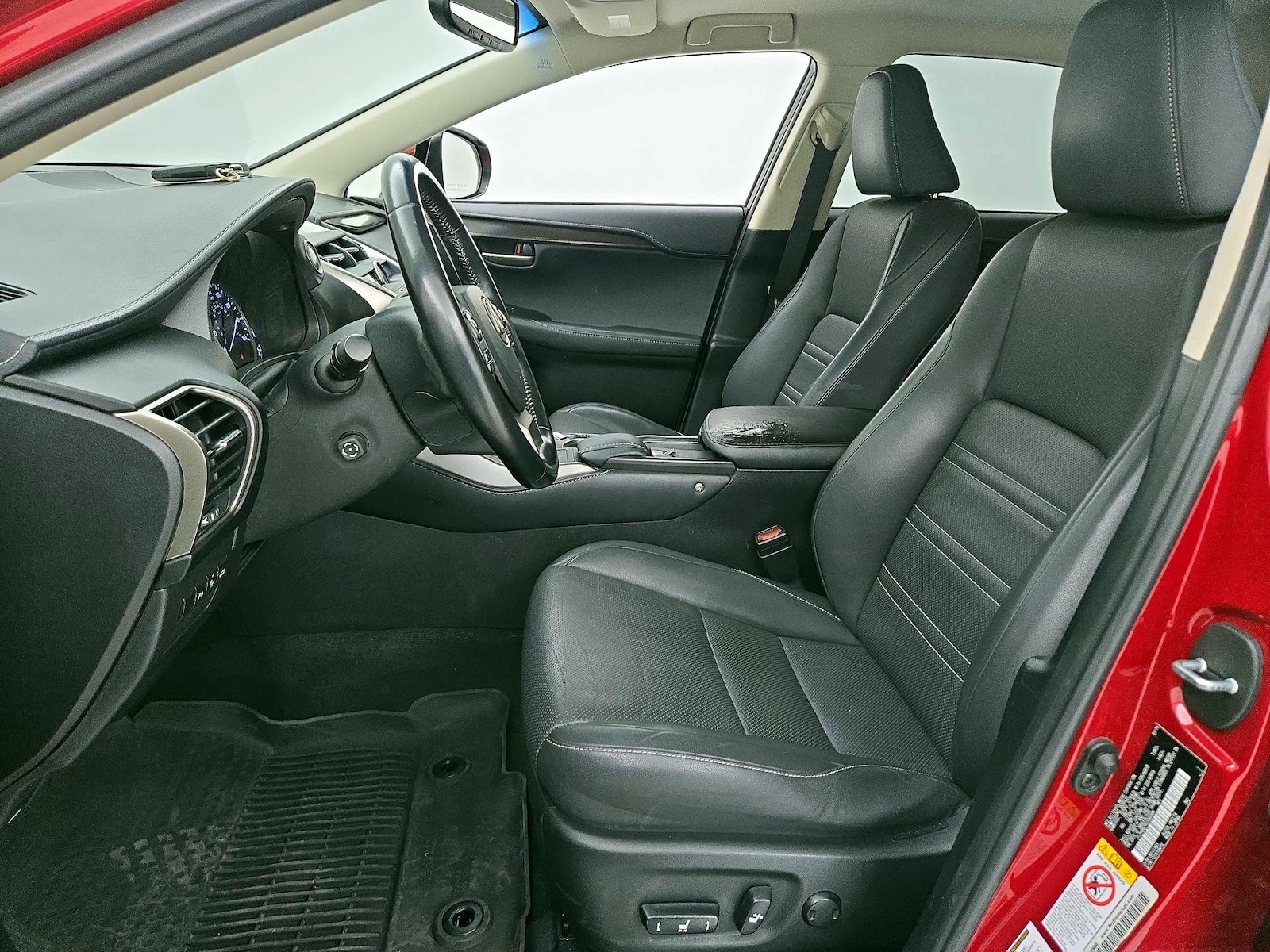 2016 Lexus NX 200t - Photo 12