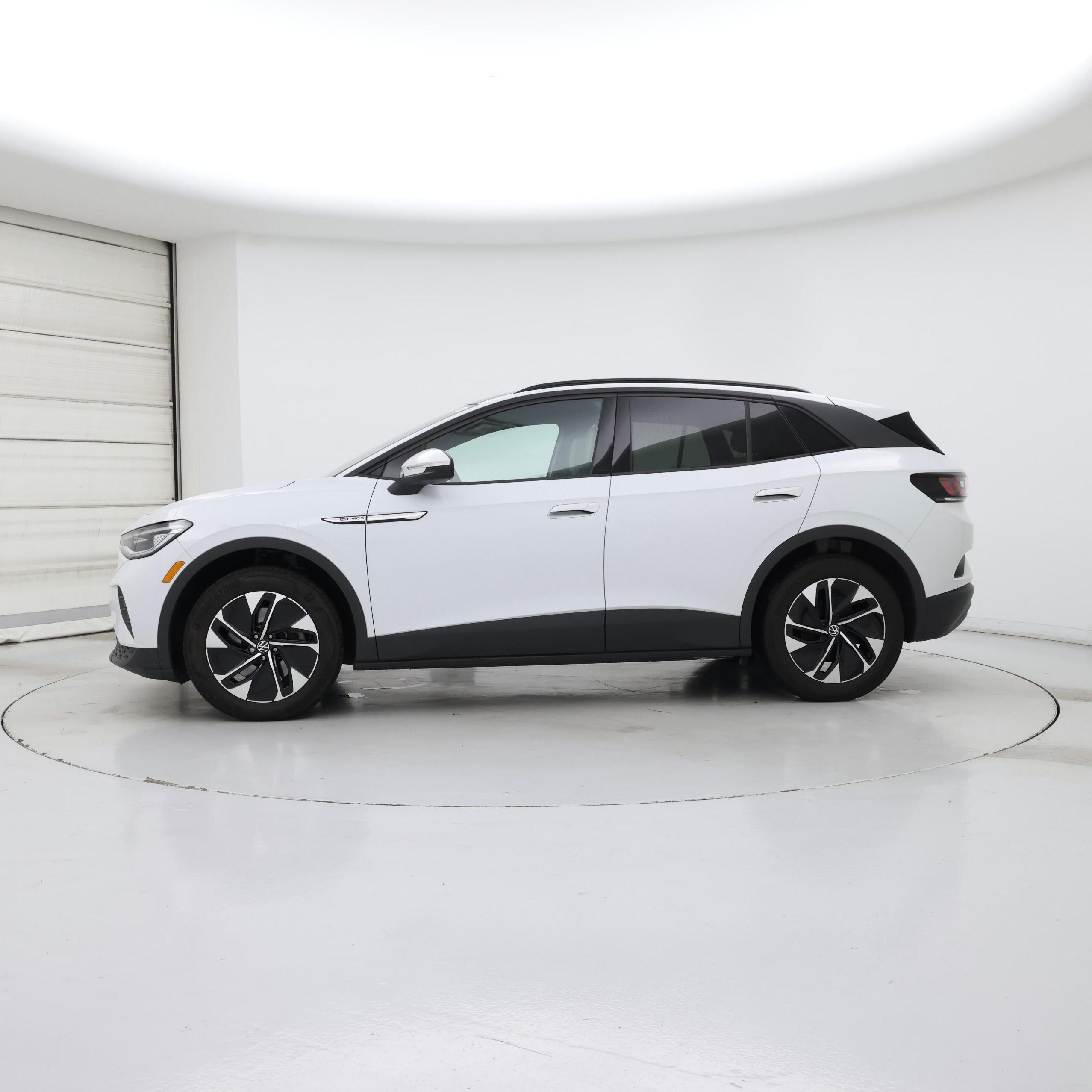 Thumbnail: 2022 Volkswagen ID.4 - 3