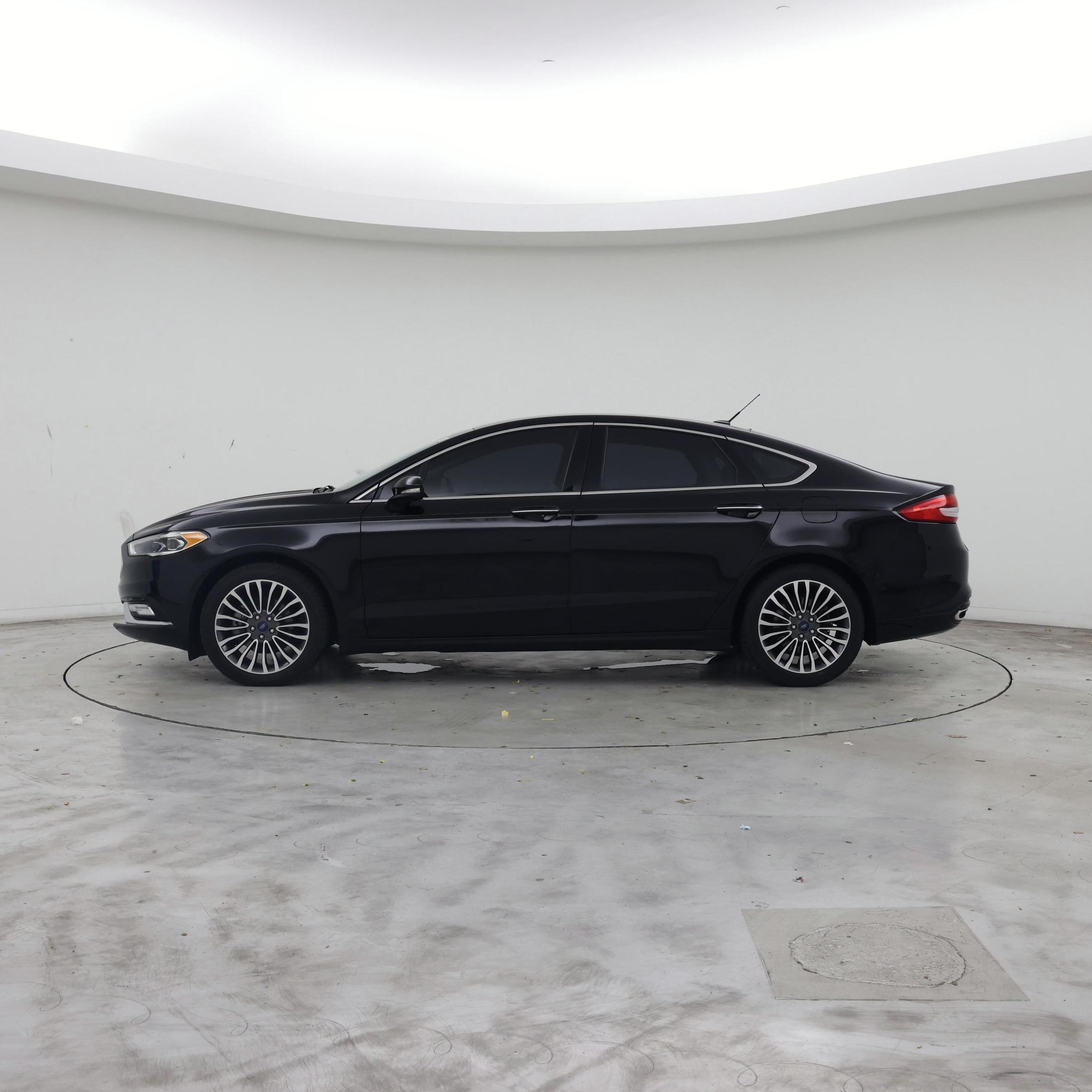 Thumbnail: 2017 Ford Fusion - 3