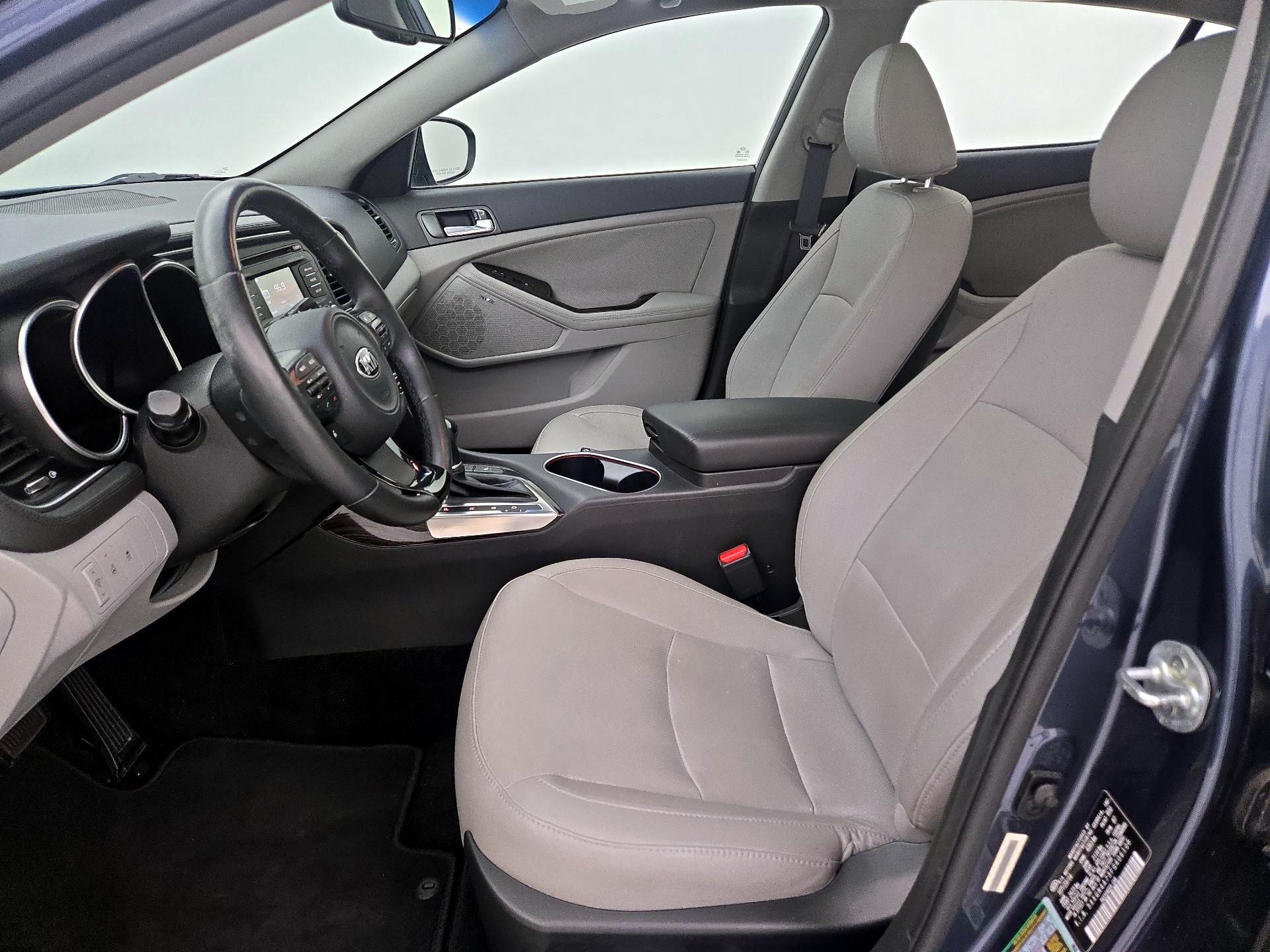 Thumbnail: 2015 Kia Optima - 11