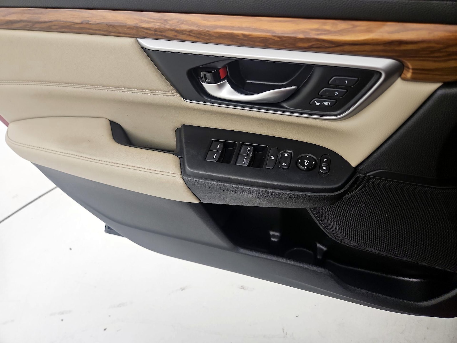 2019 Honda CR-V Touring - Photo 13