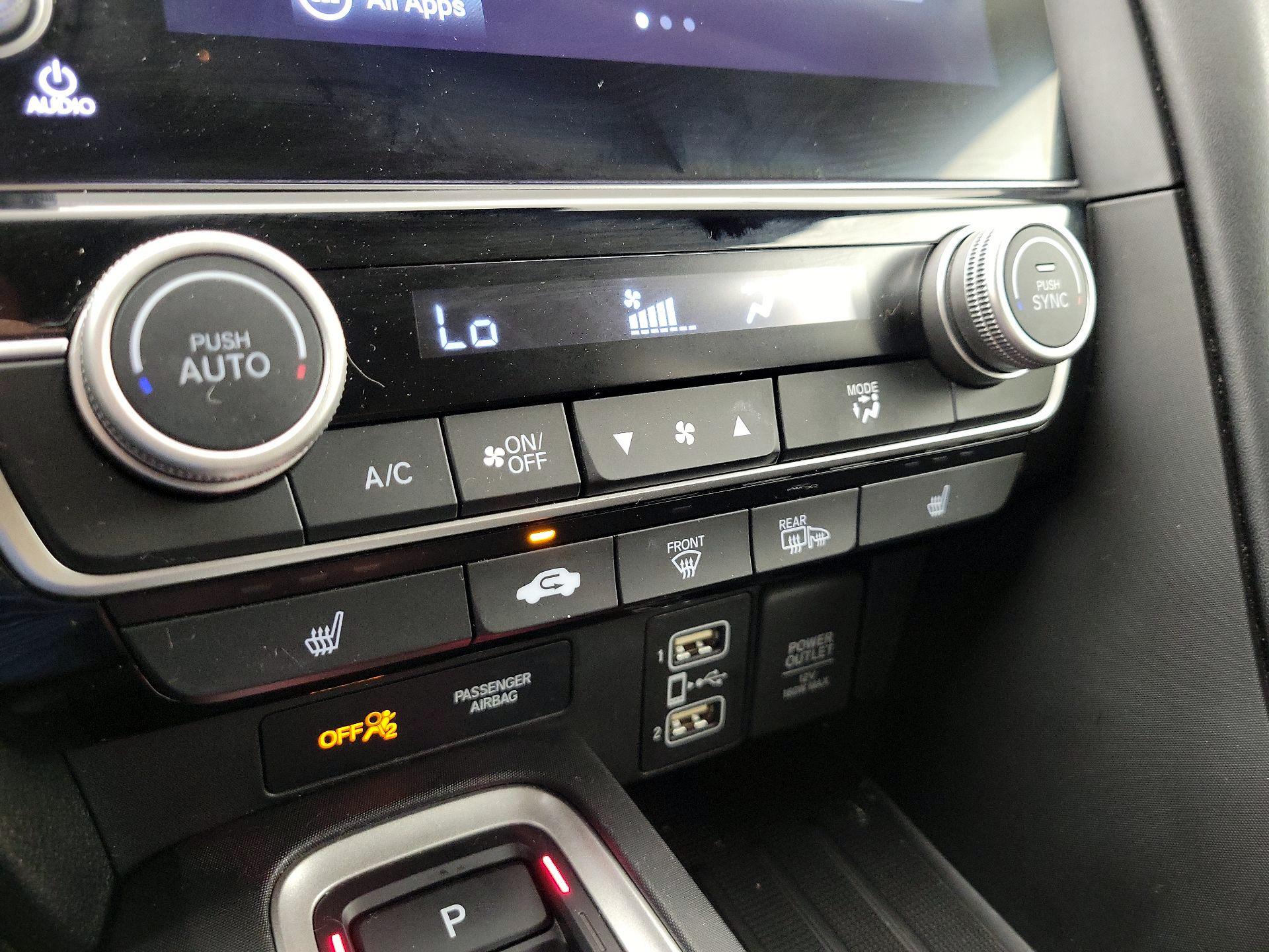 Thumbnail: 2019 Honda Insight - 17