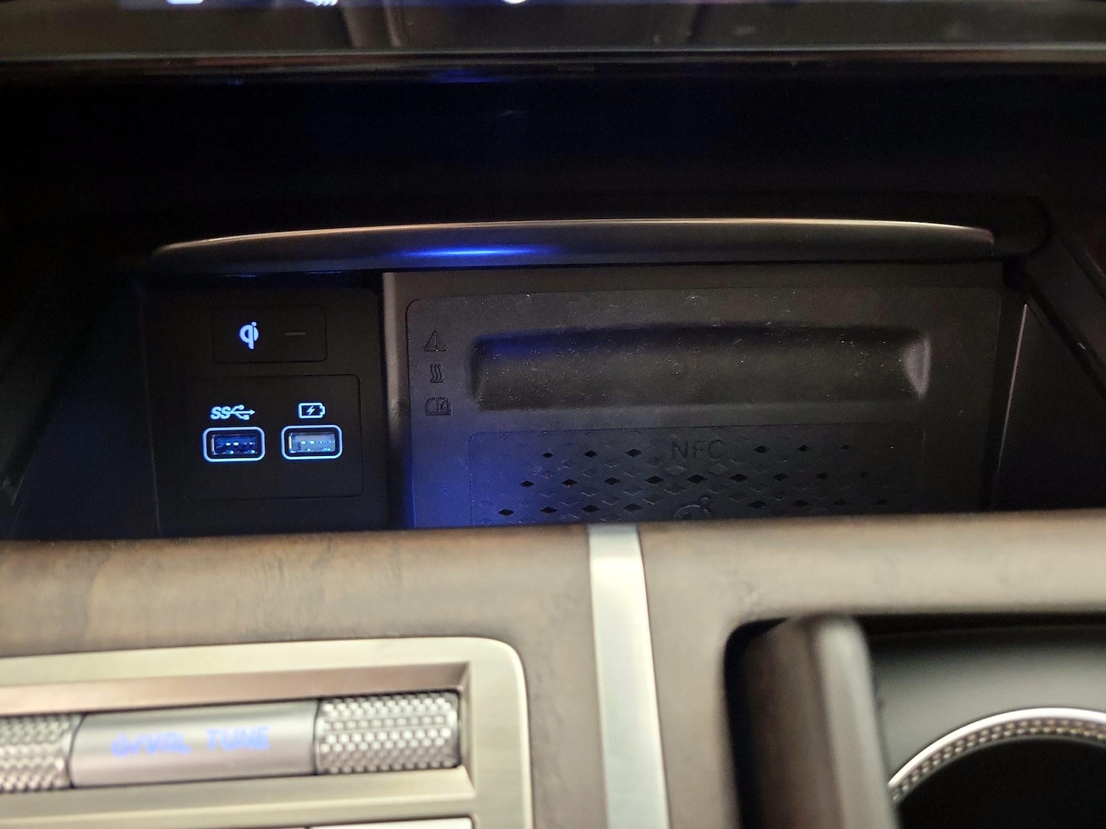 2023 GENESIS GV80 Standard - Photo 19