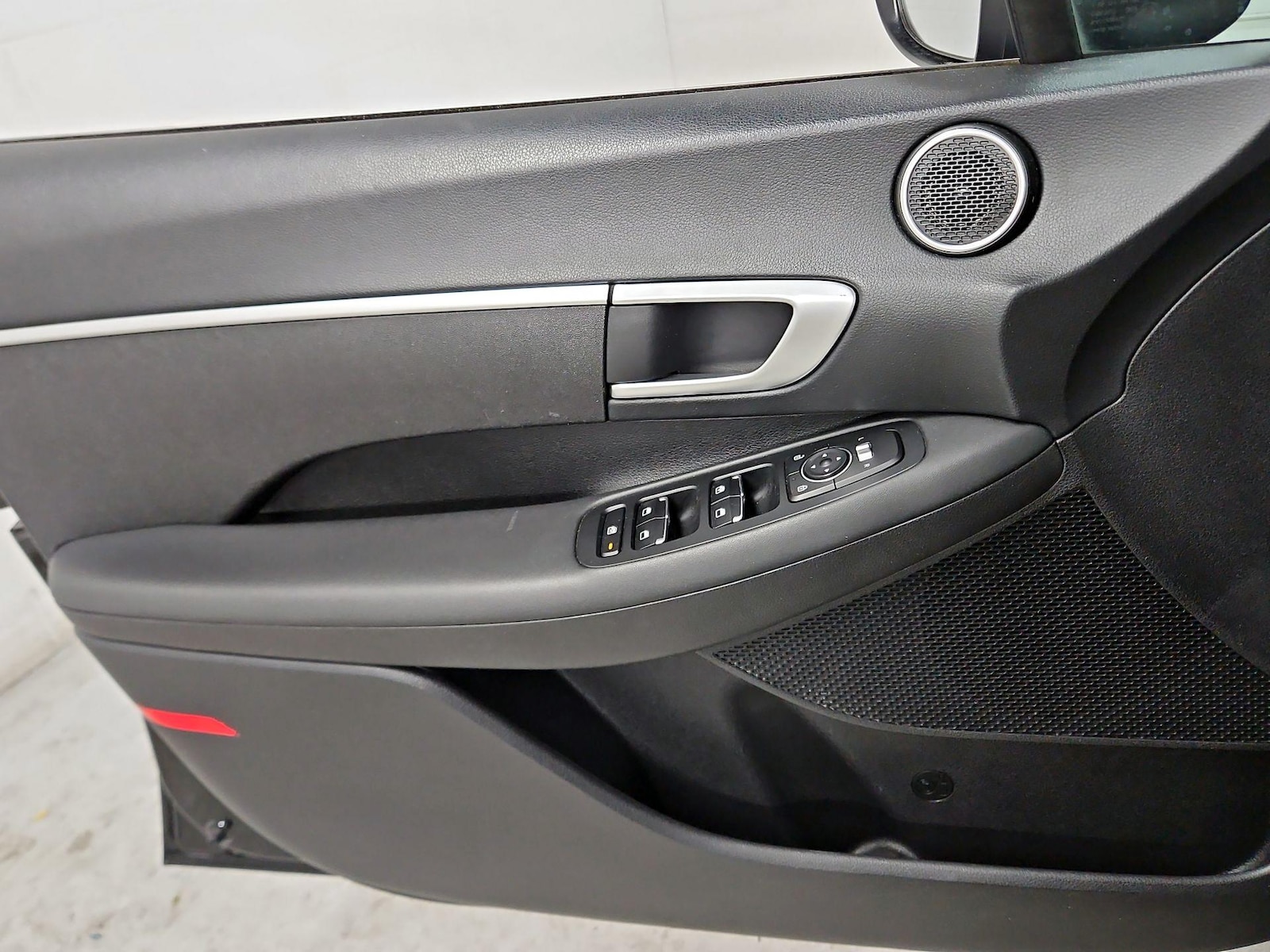 2022 Hyundai Sonata SE - Photo 13