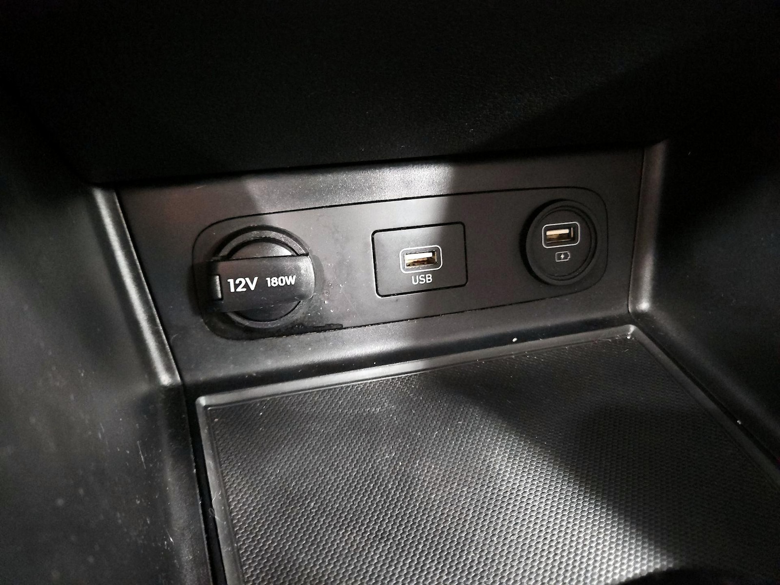 2022 Hyundai Sonata SE - Photo 19