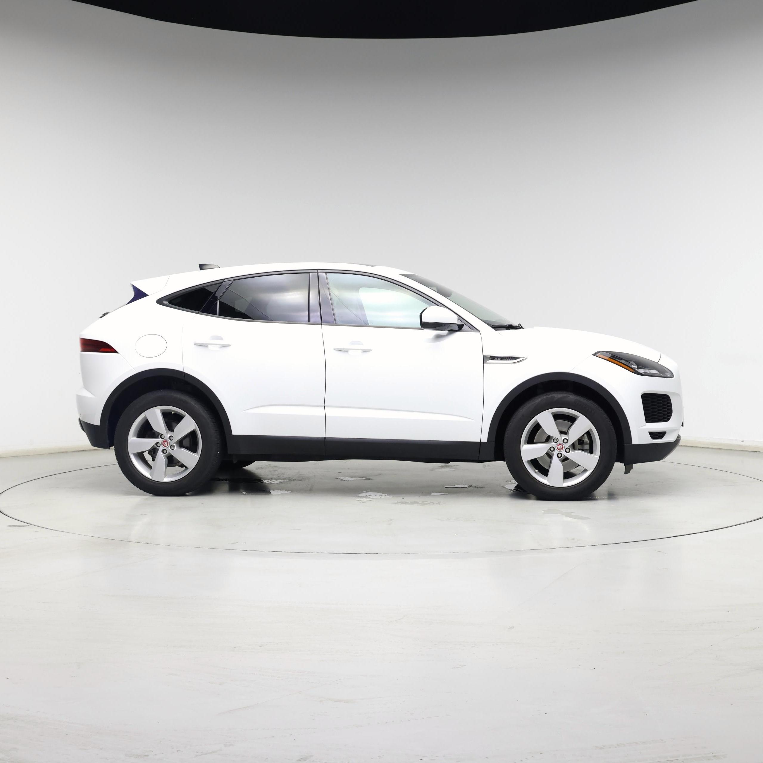 Thumbnail: 2020 Jaguar E-Pace - 7