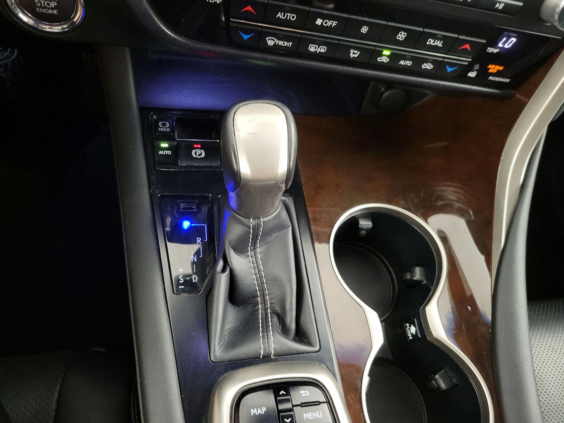 Thumbnail: 2019 Lexus RX - 16