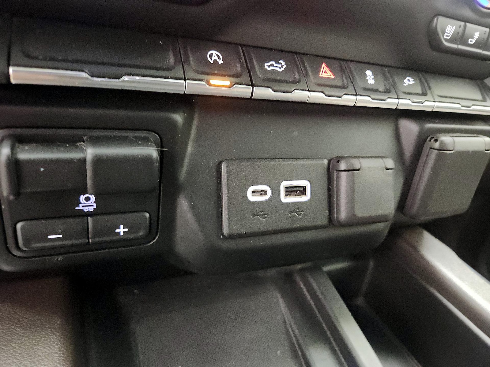 2020 GMC Sierra 1500 SLT - Photo 19