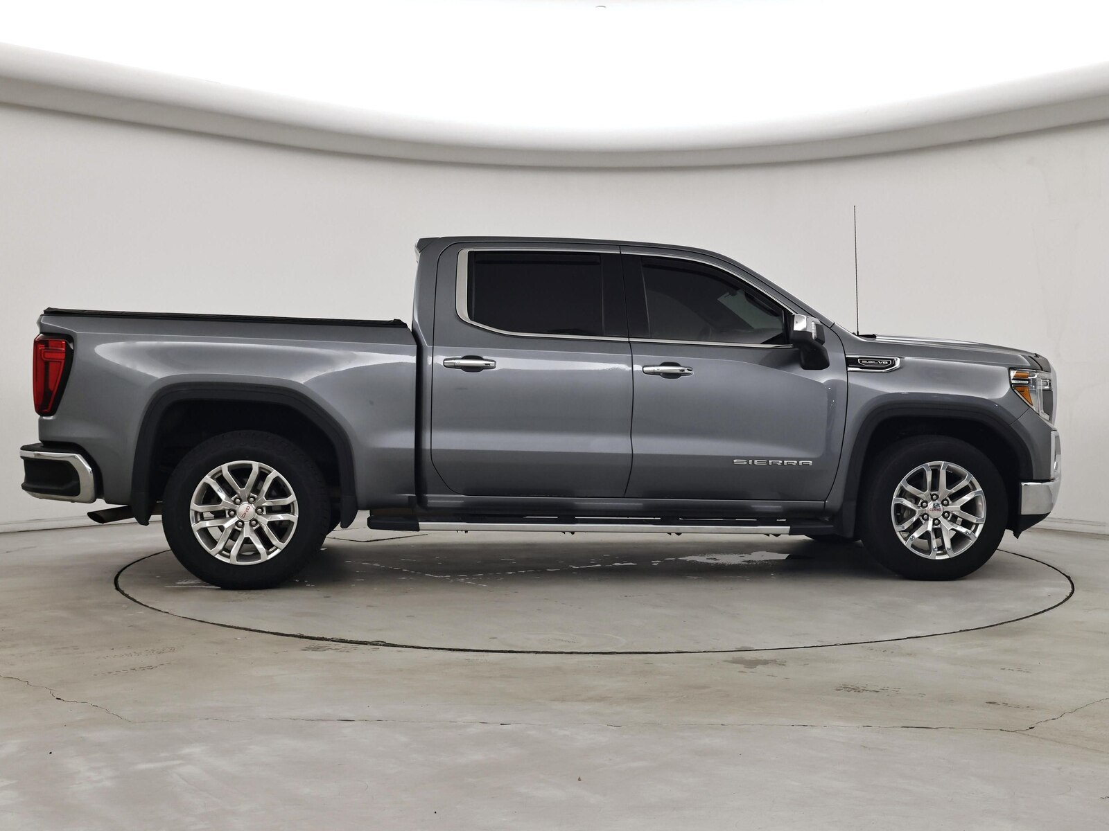 2020 GMC Sierra 1500 SLT - Photo 8
